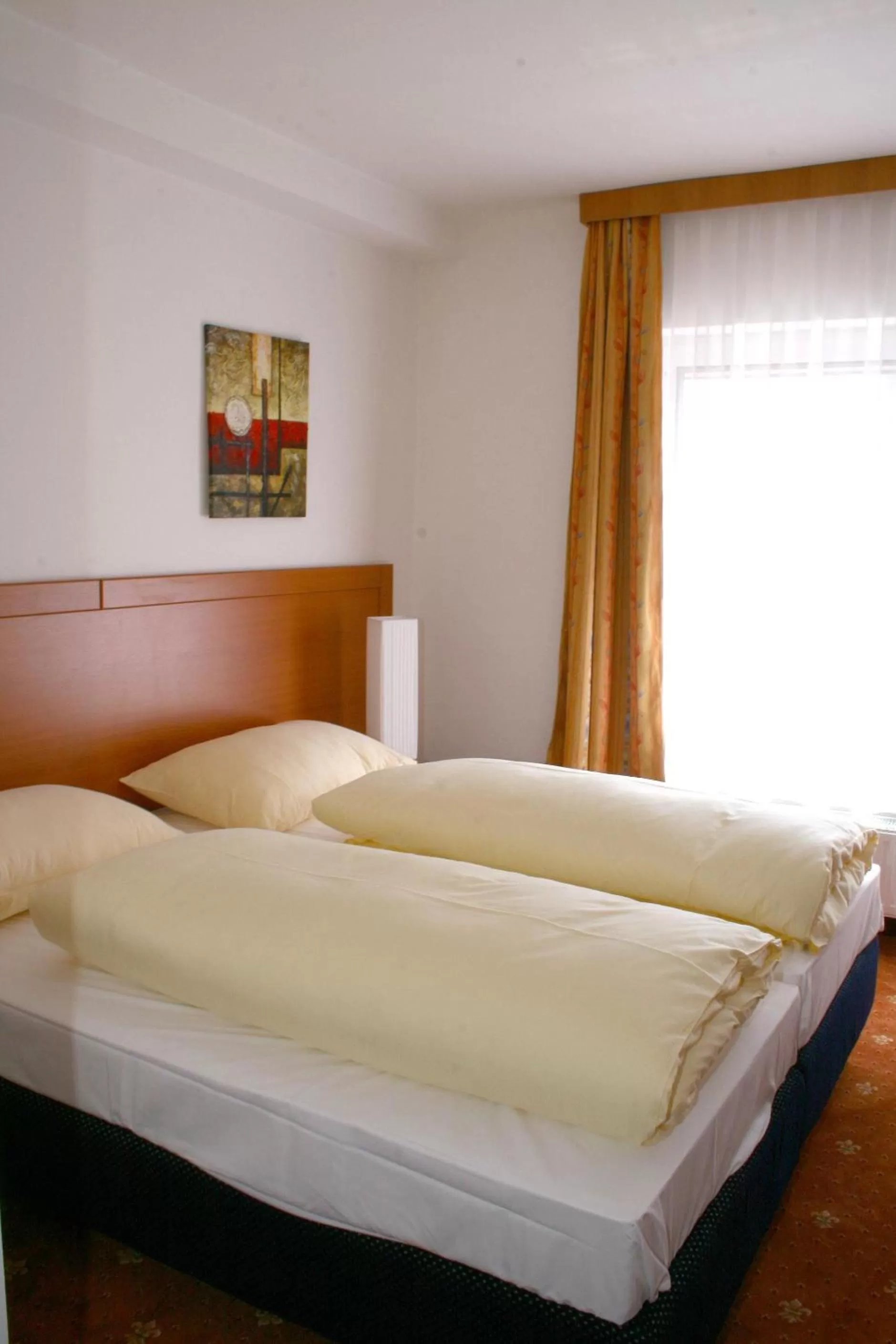 Bed in Hotel Evido Salzburg City Center