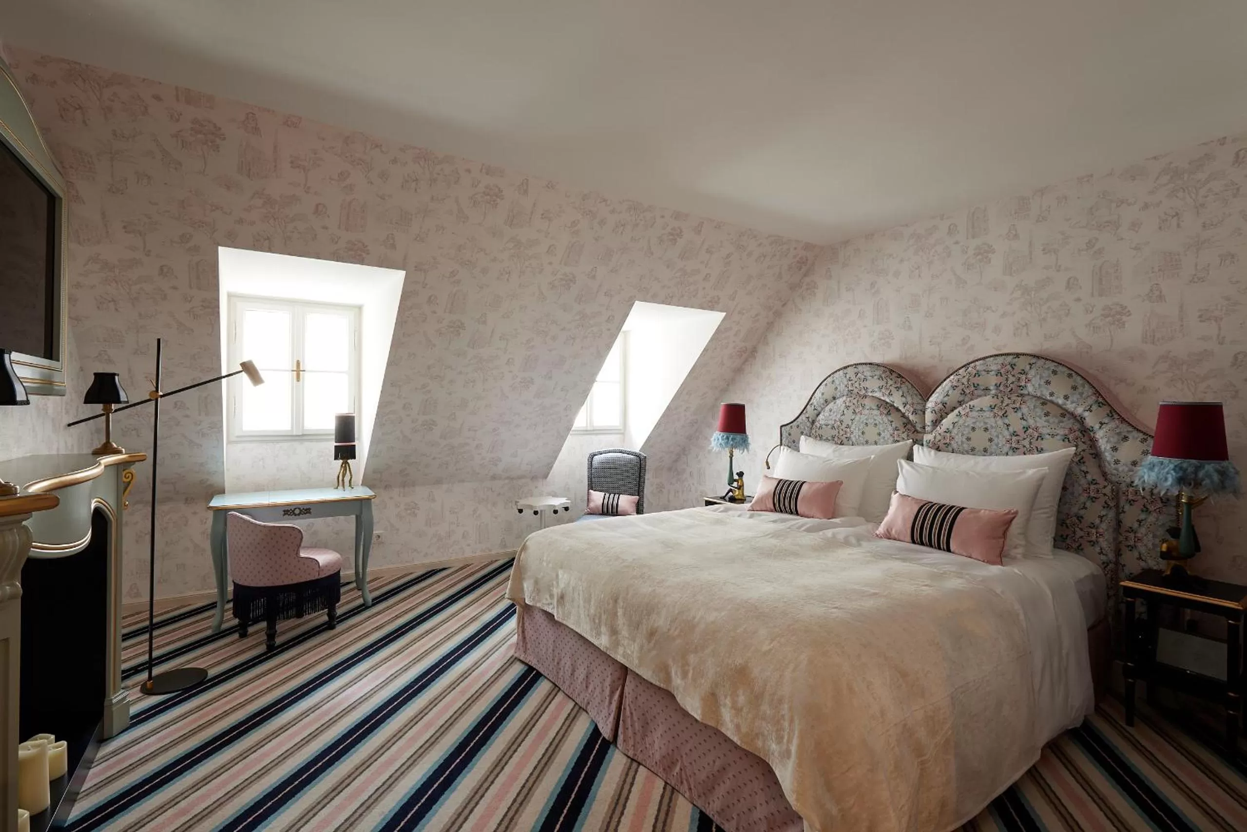 Bed in The Leo Grand