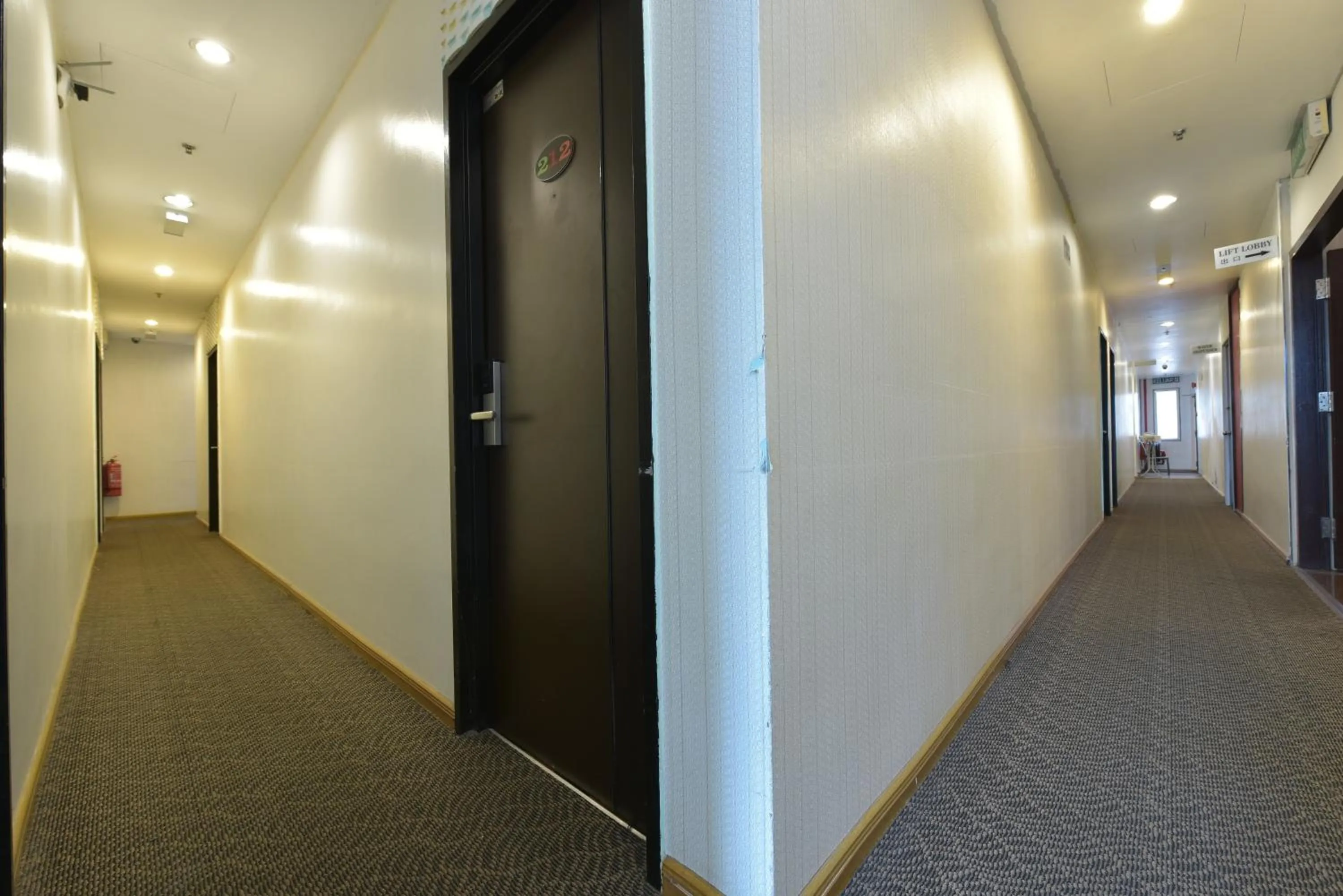 Lobby or reception in Townhouse OAK Hotel Holmes Johor Jaya