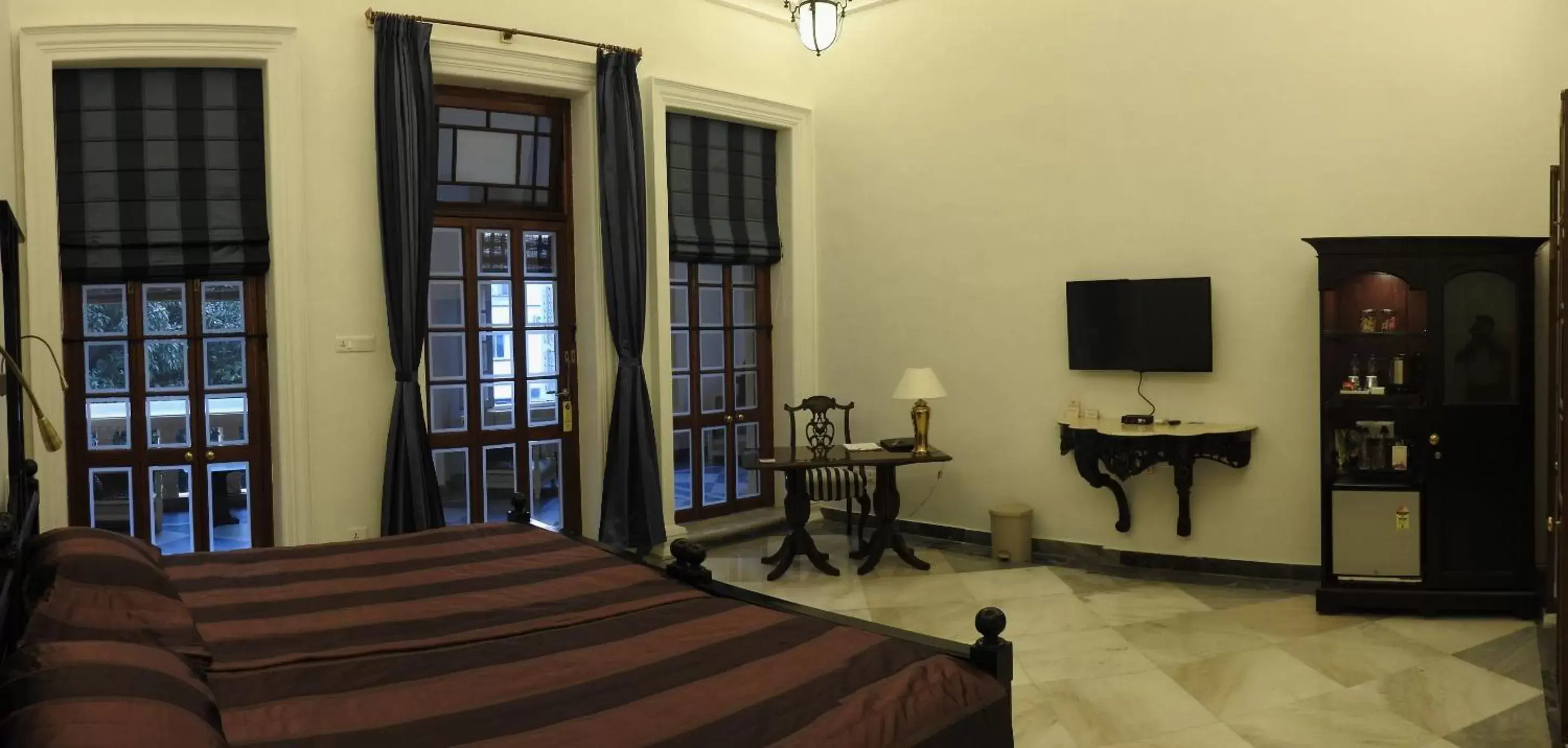 Superior Double Room in The Harrington Residency Superior Double Room in The Harrington Residency