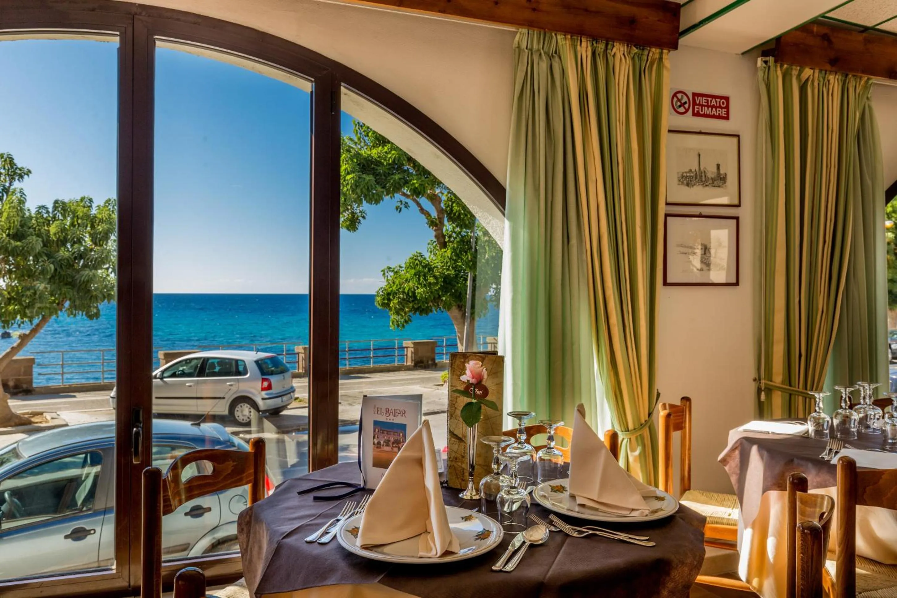 Restaurant/places to eat in Hotel El Balear