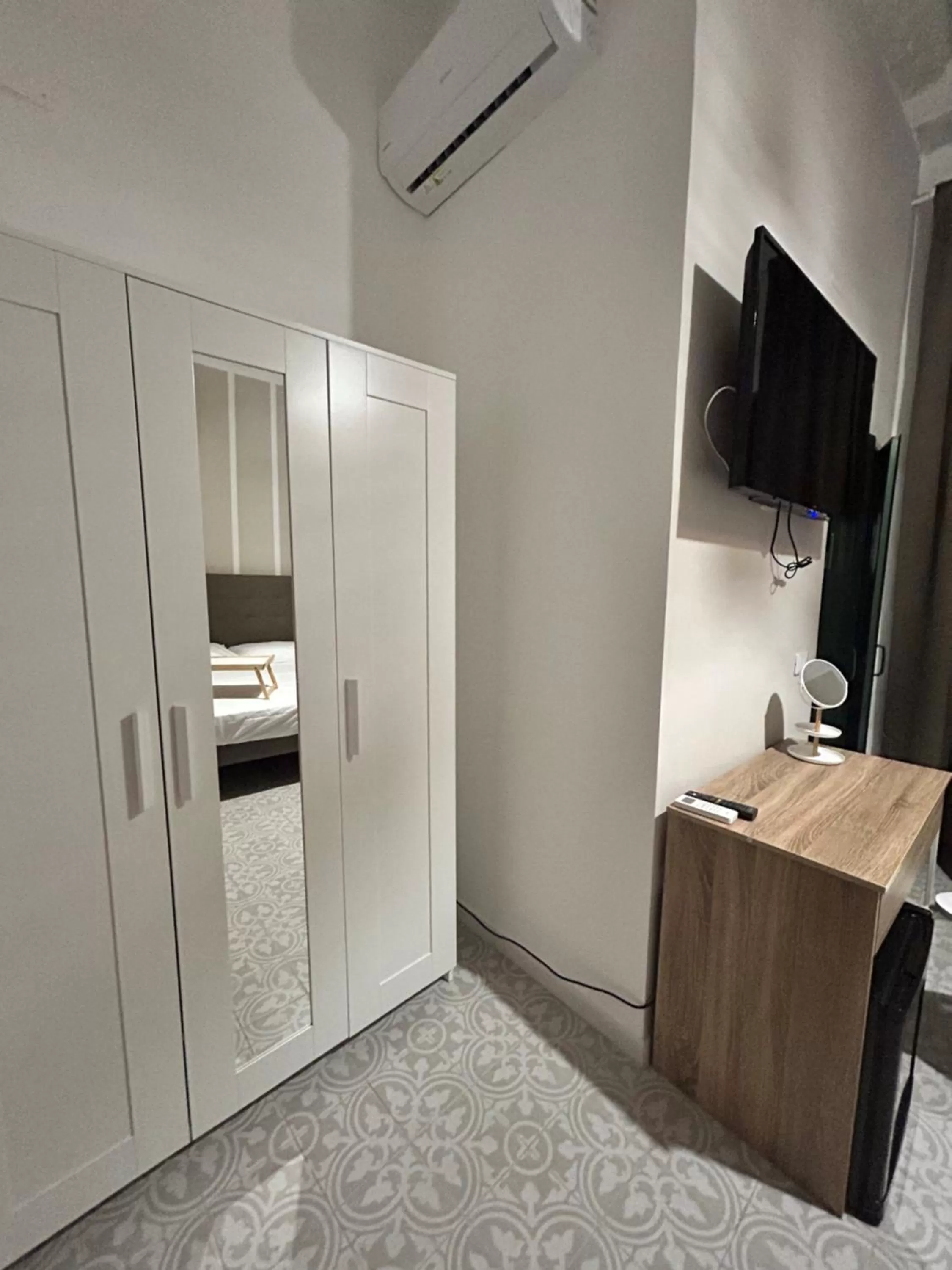 TV/Entertainment Center in Casa la cava