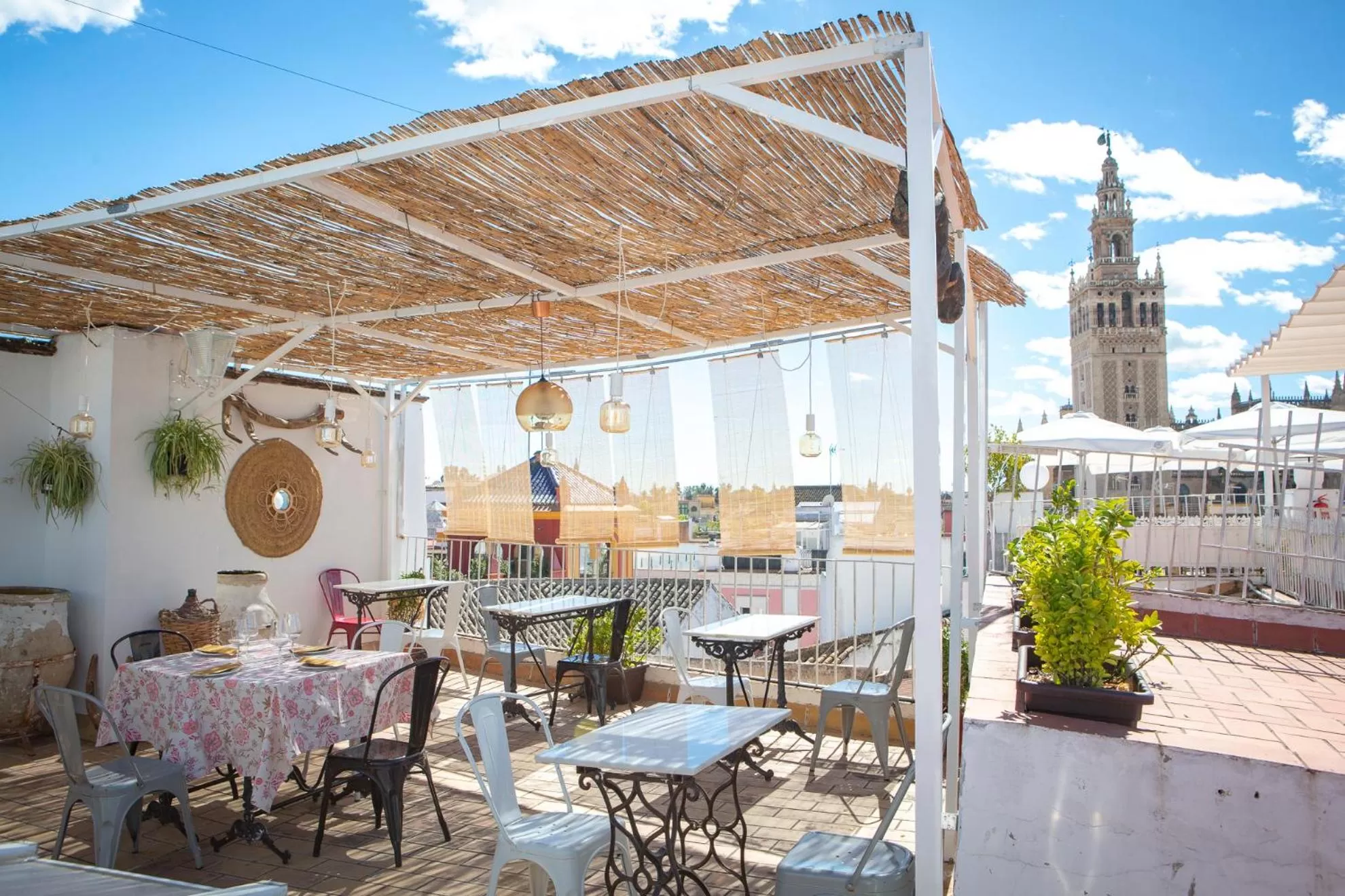 Property building in Hotel Convento La Gloria