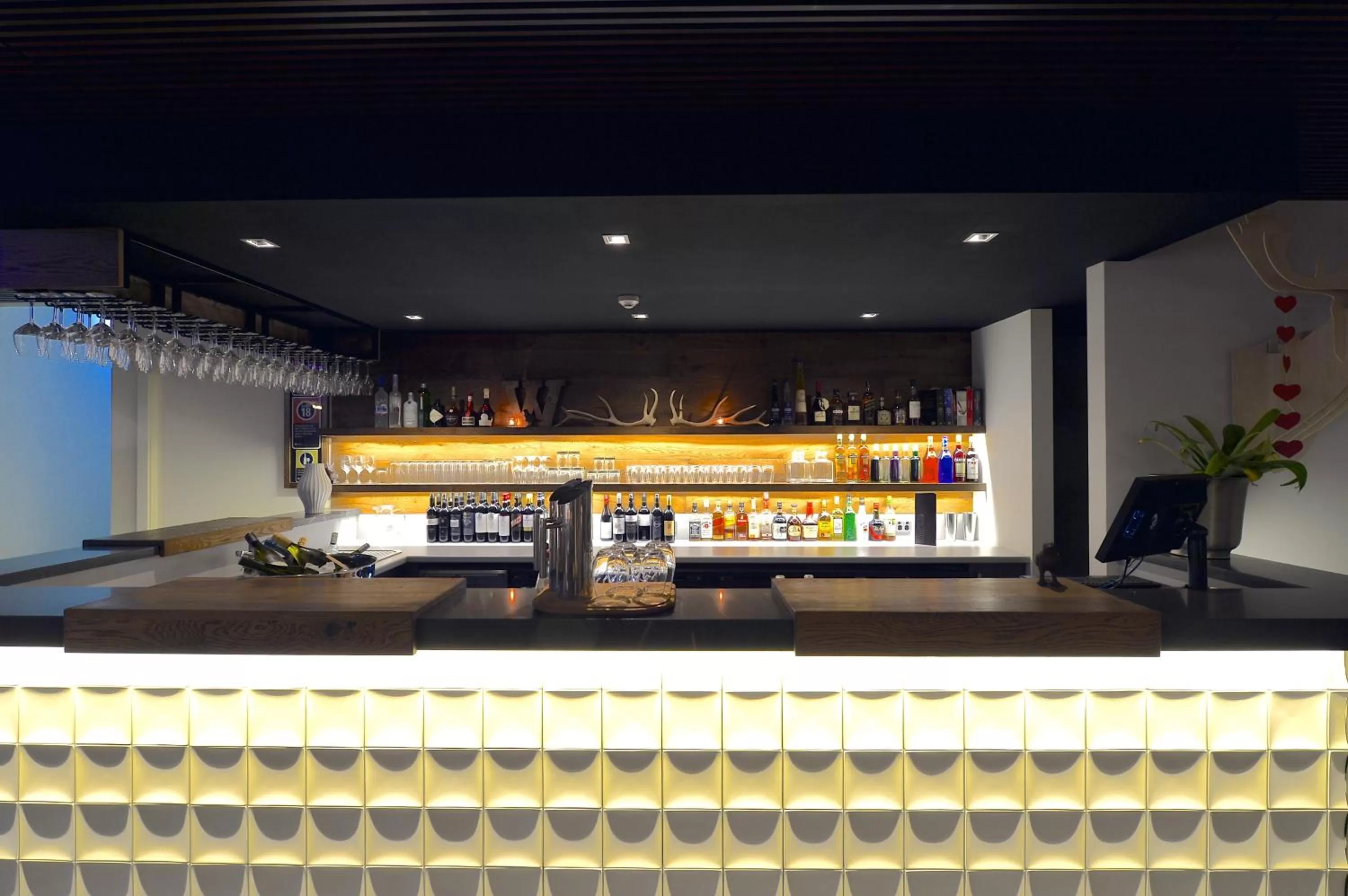 Lounge or bar in Townhouse Hotel