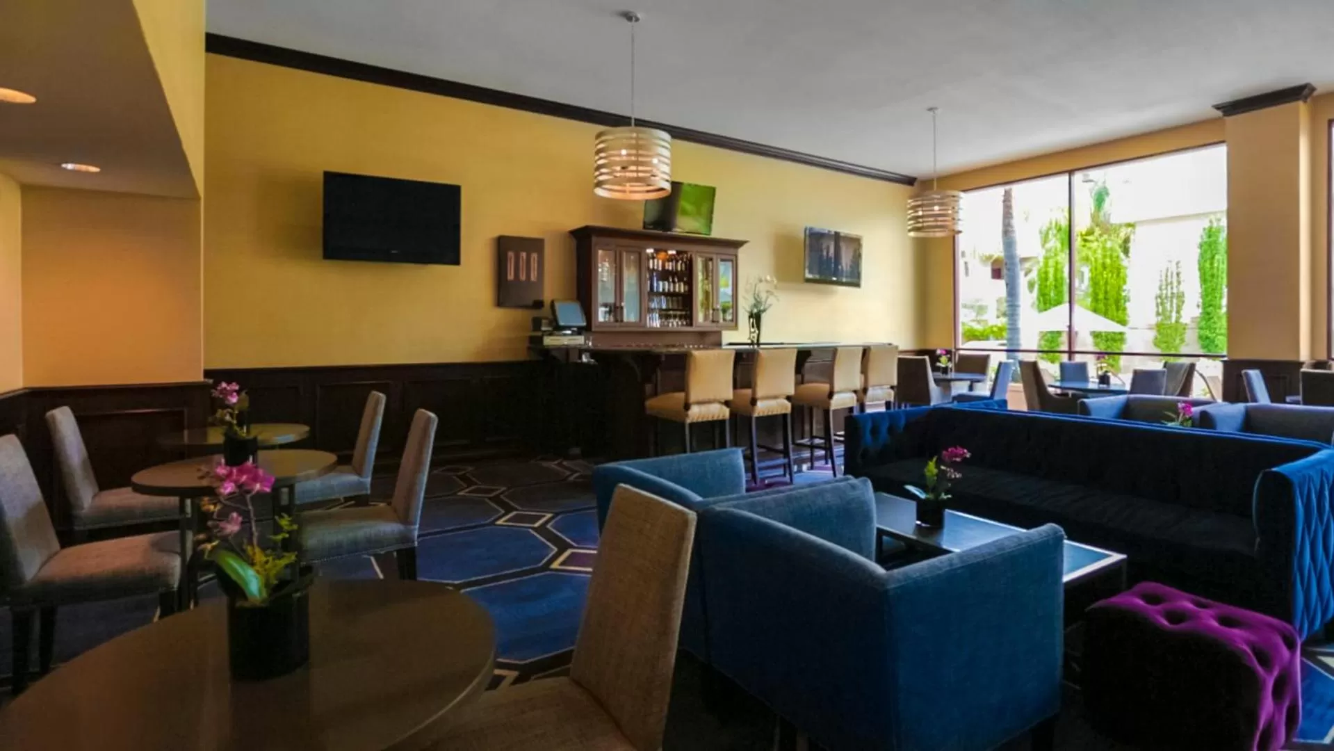 Lounge or bar in Grand Hotel