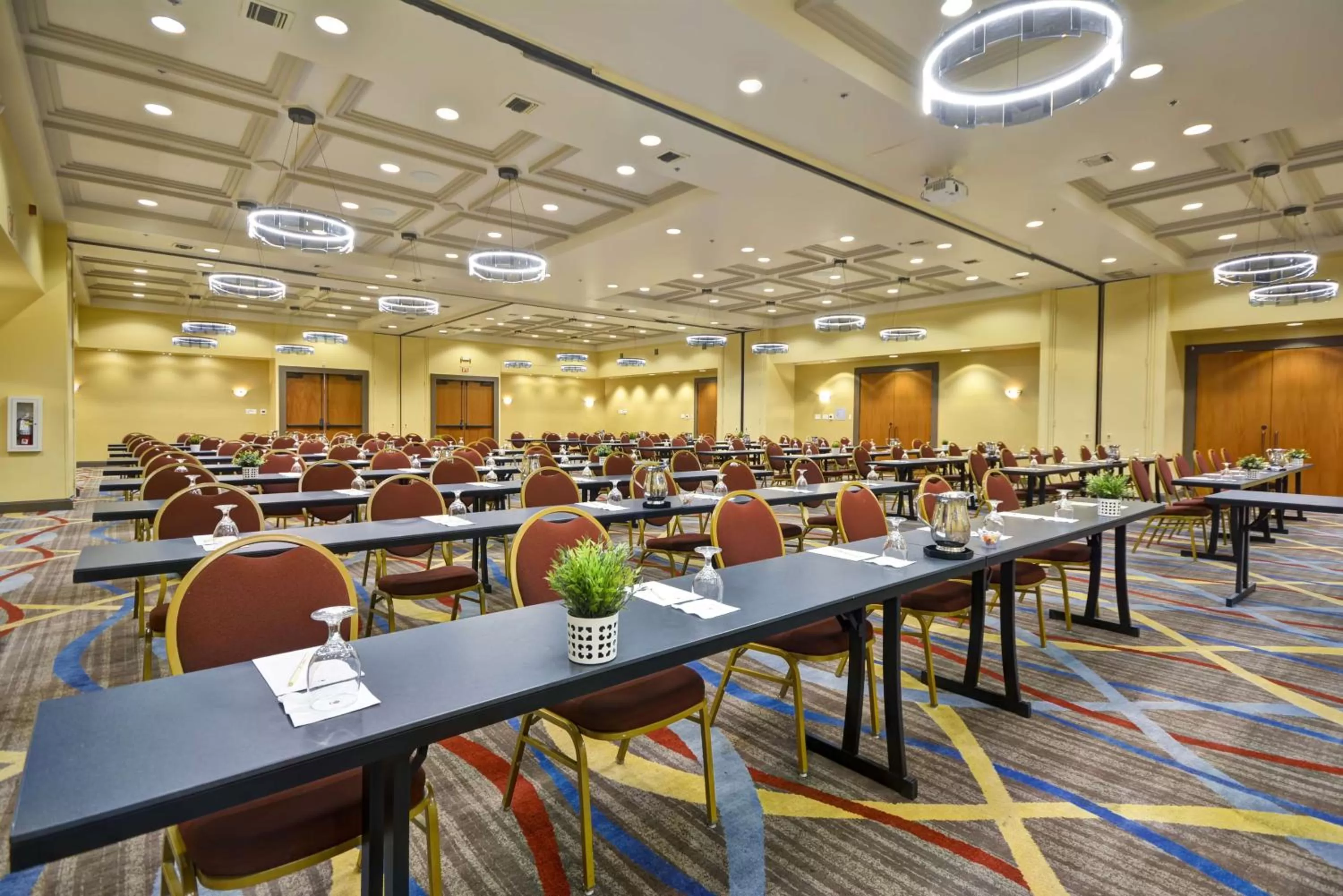 Meeting/conference room in DoubleTree by Hilton Phoenix North