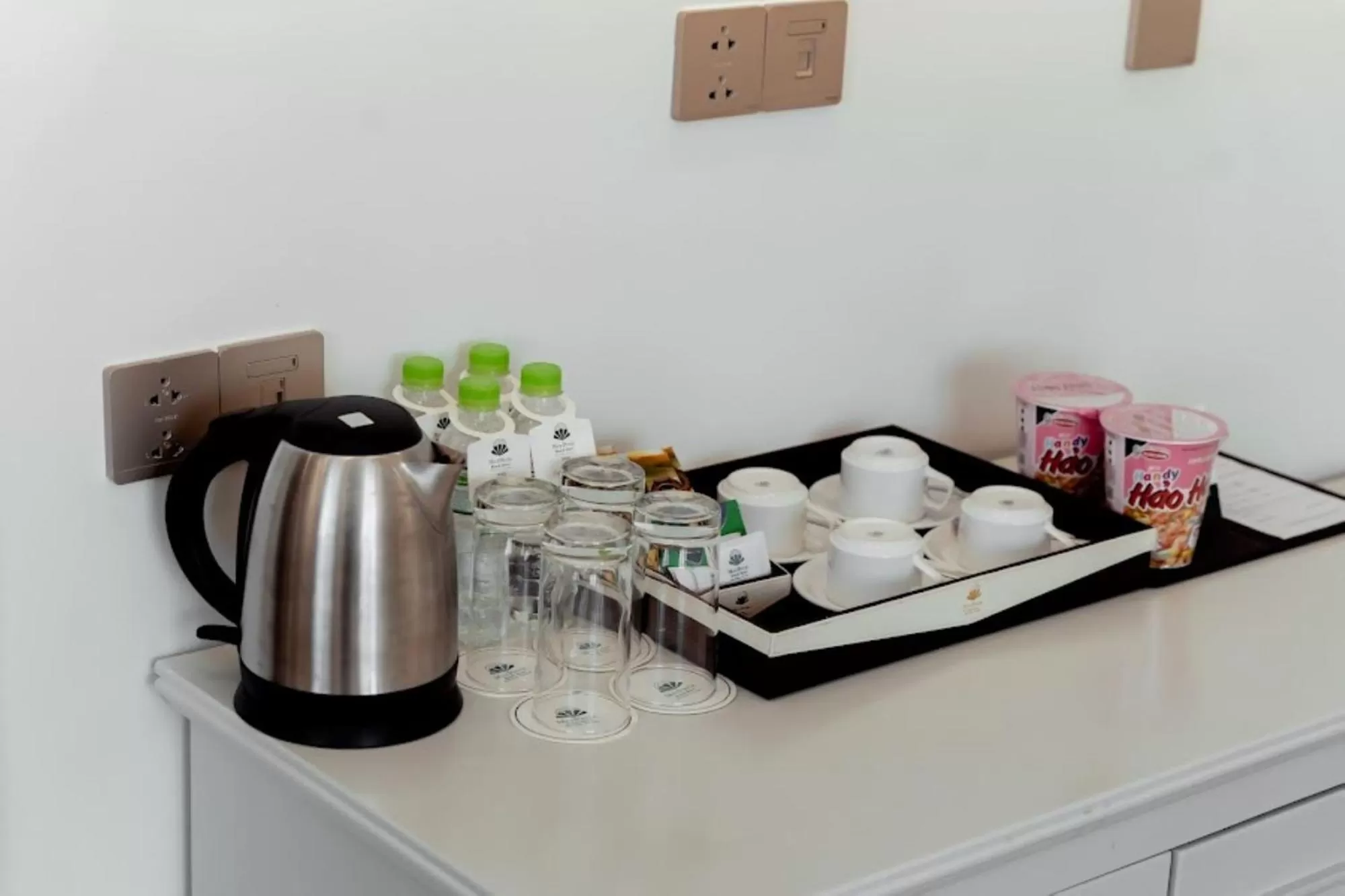 Coffee/tea facilities in MerPerle Beach Hotel