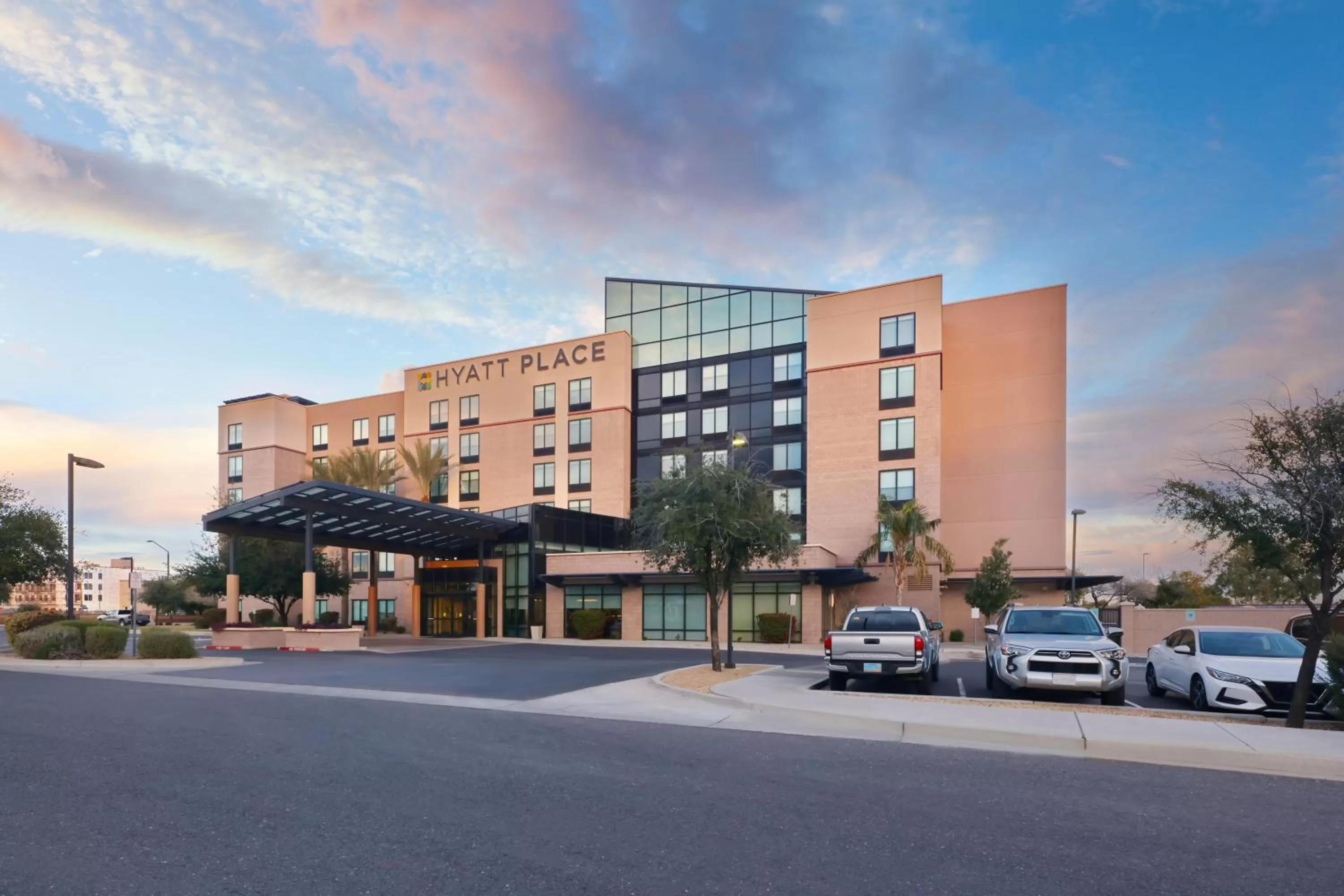 Property building in Hyatt Place Phoenix Gilbert