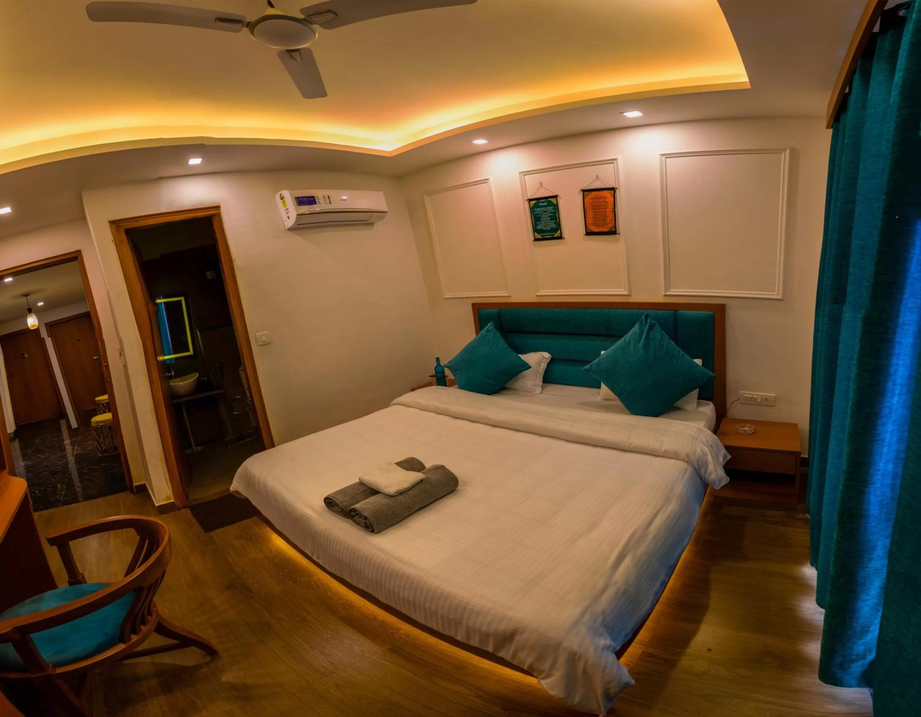 Bed in Hotel The Moksham