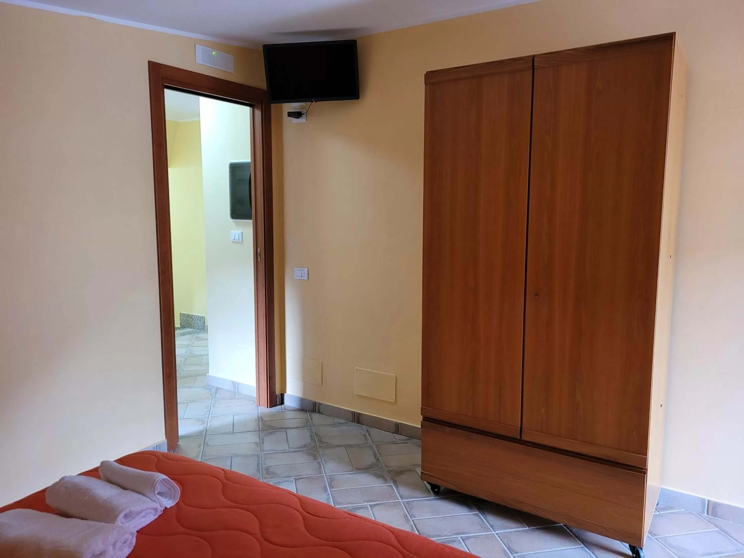 Alloggio turistico Magnifico Alessandro Valle Bernardo 04025 Lenola nei pressi di Fondi LT