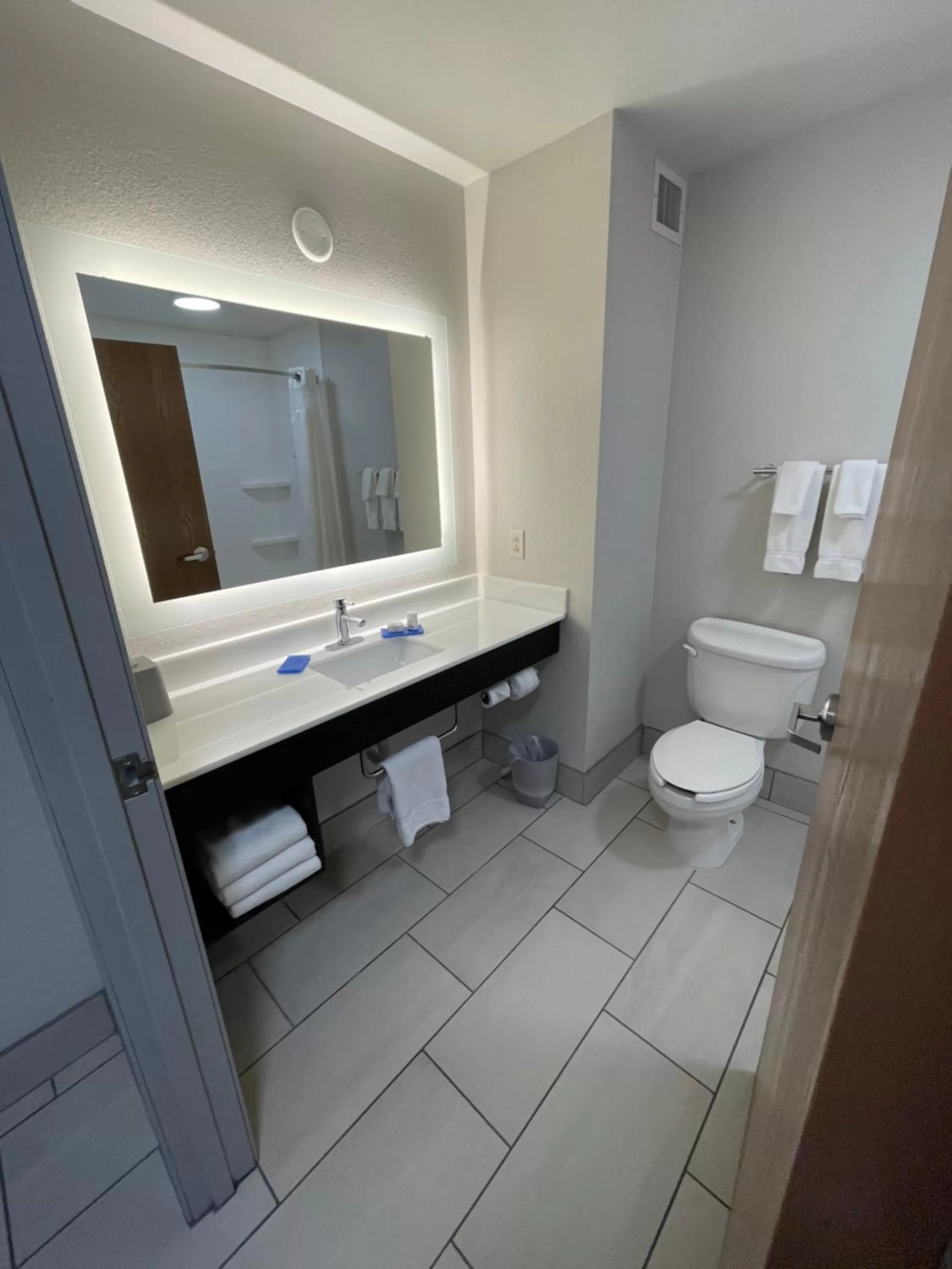 Holiday Inn Express Hotel & Suites Las Vegas NM by IHG