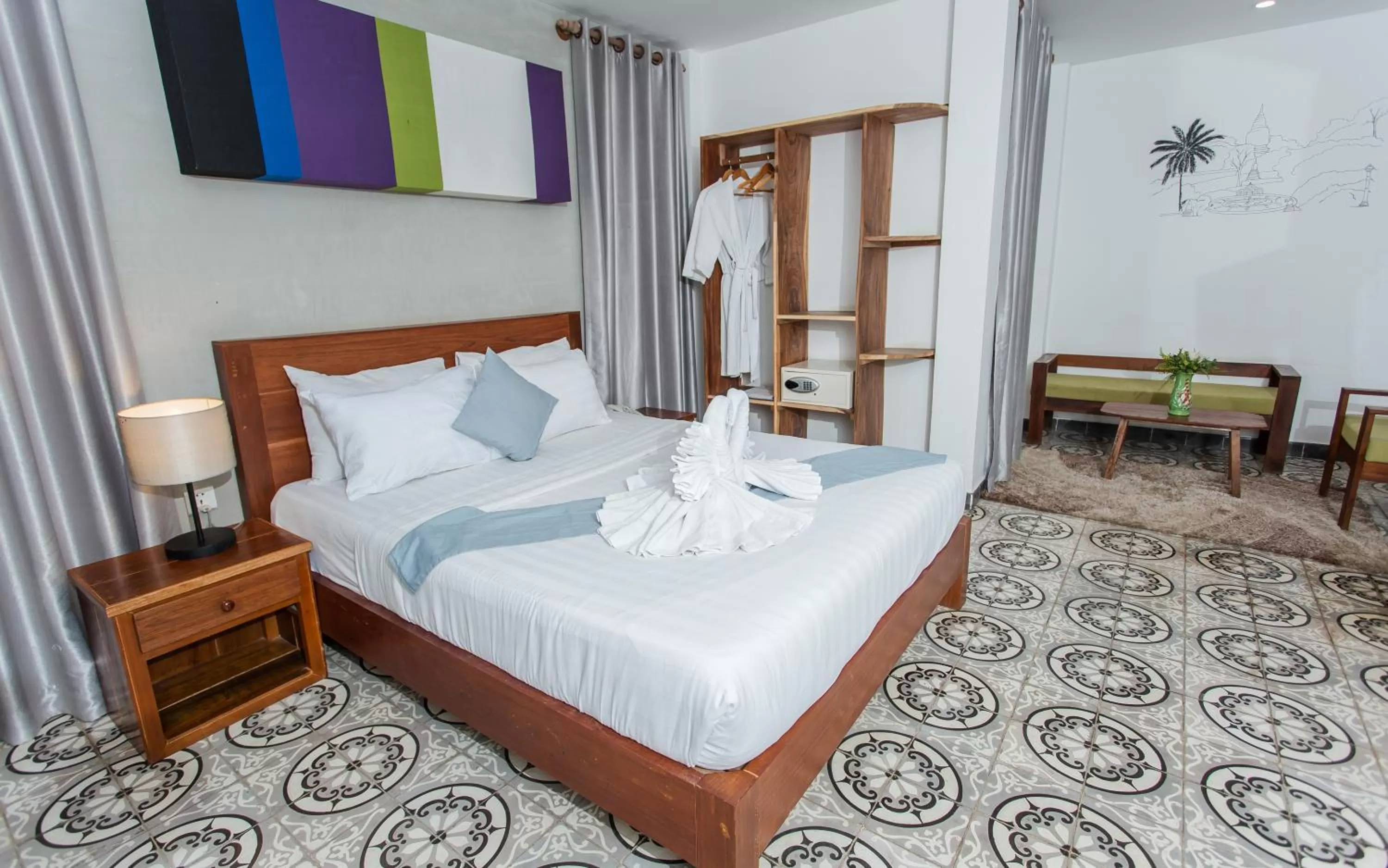 Deluxe Double Room with Balcony in Home Chic Hotel