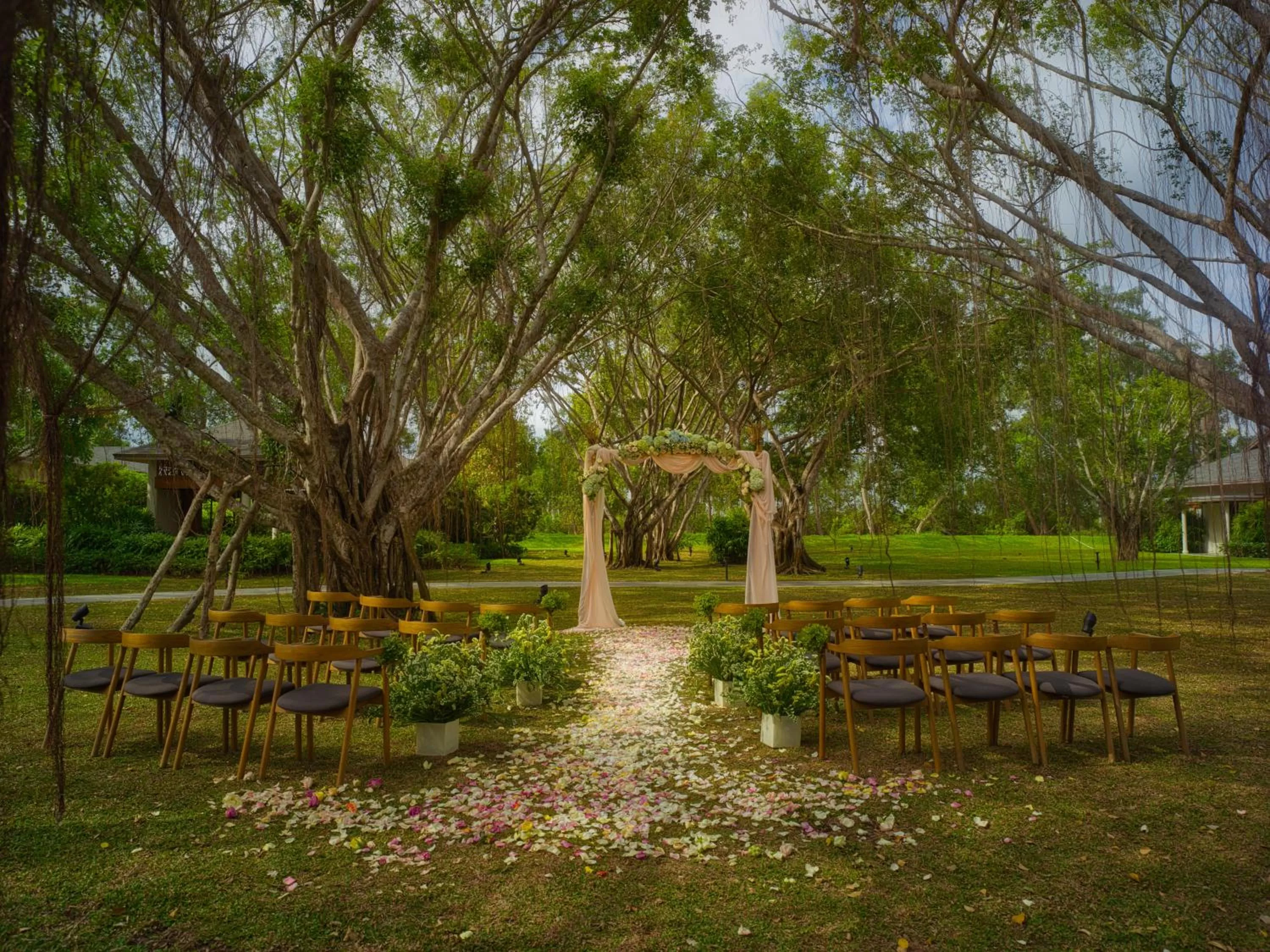 wedding in Azerai Can Tho