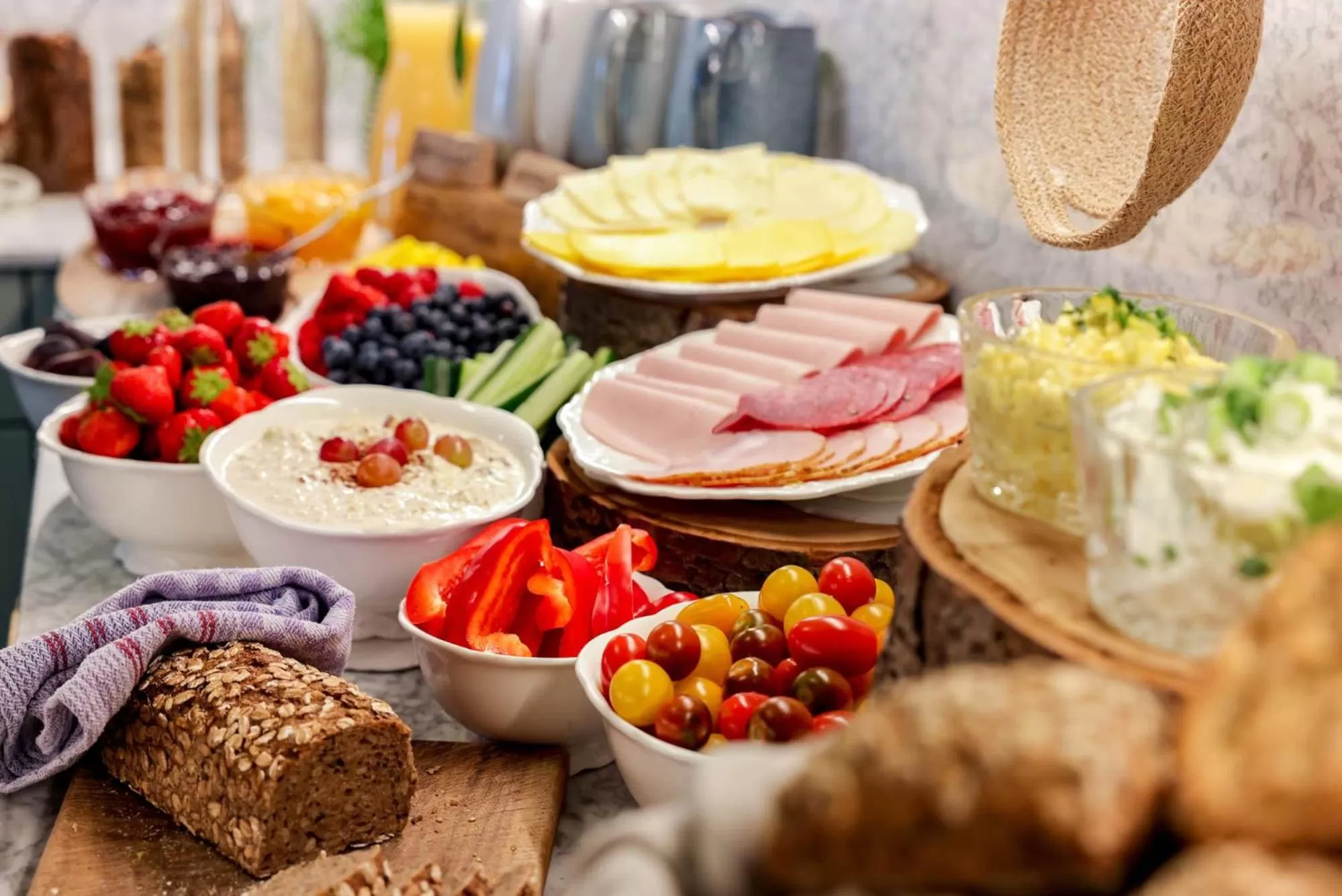 Breakfast in Boutiquehotel Petuh