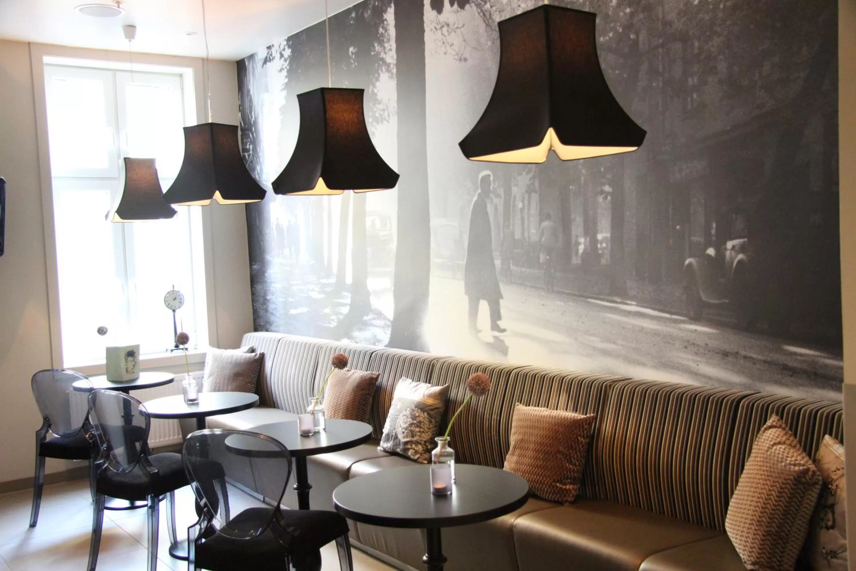 Lounge or bar in Saga Hotel Oslo, WorldHotels Crafted