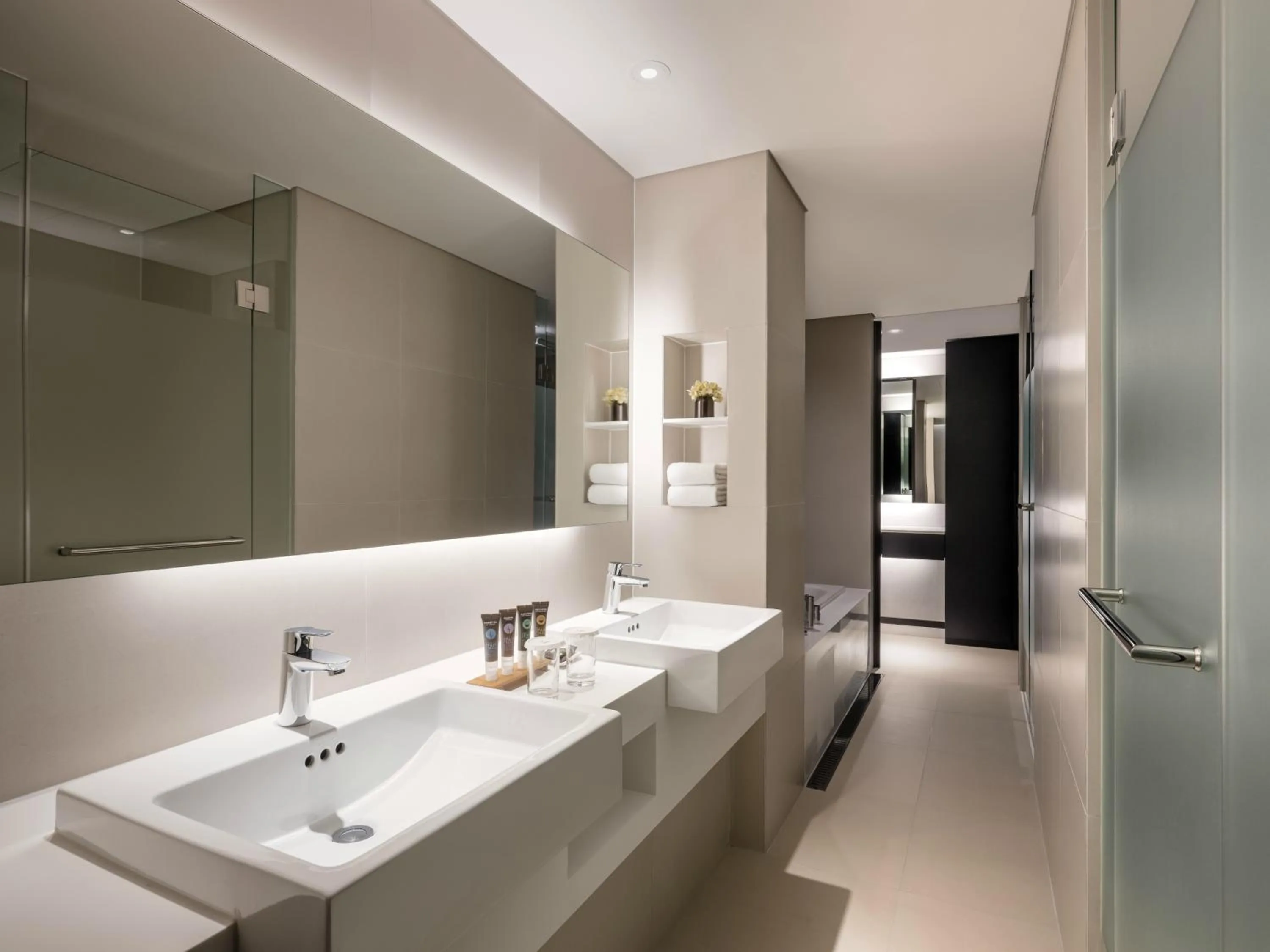 Toilet in Novotel Ambassador Seoul Yongsan