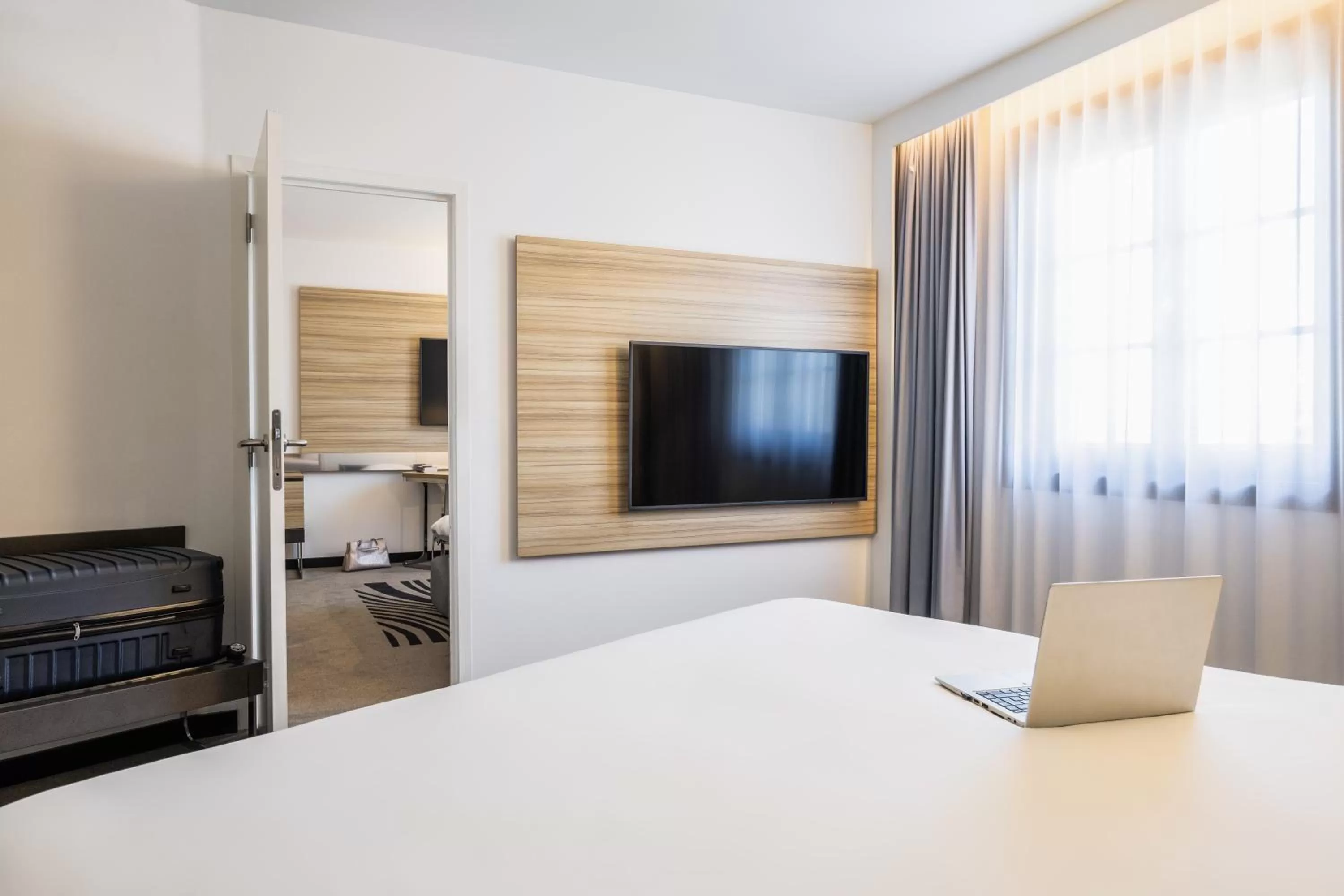 Bed in Hotel Novotel Brussels Off Grand Place