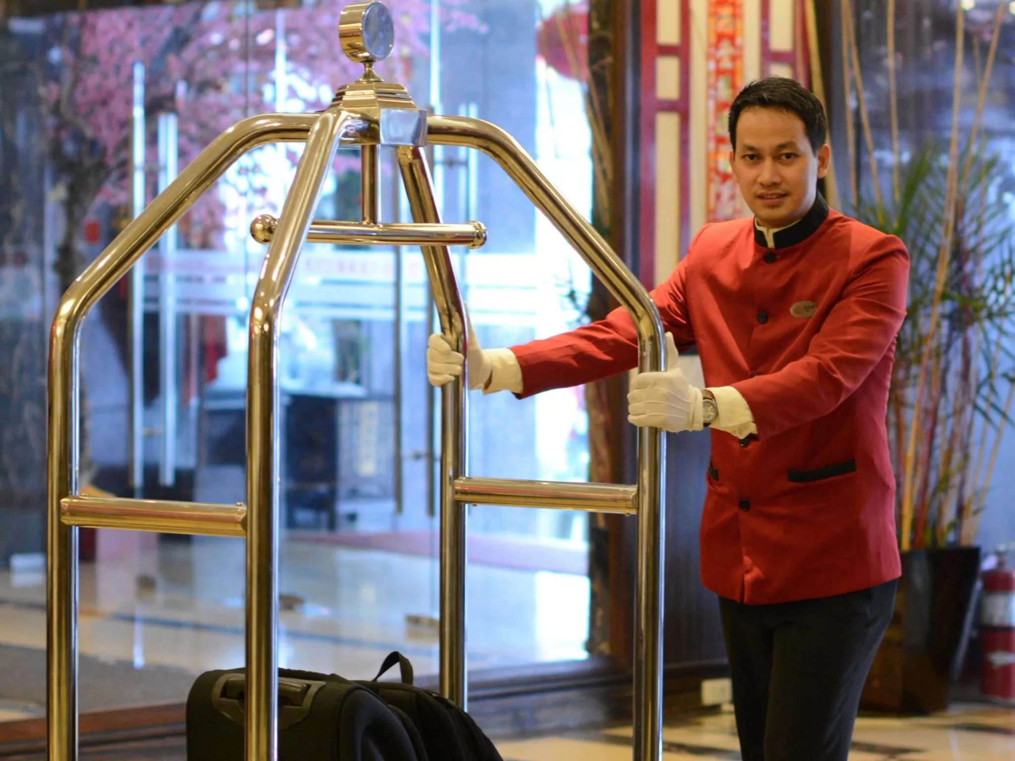 concierge in Ramada by Wyndham Manila Central