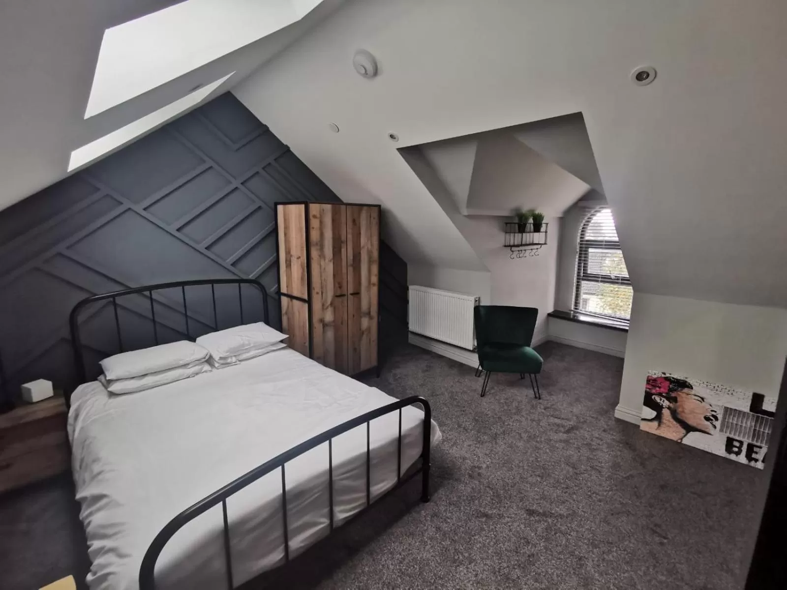 Mansel House - by TIFA Stays