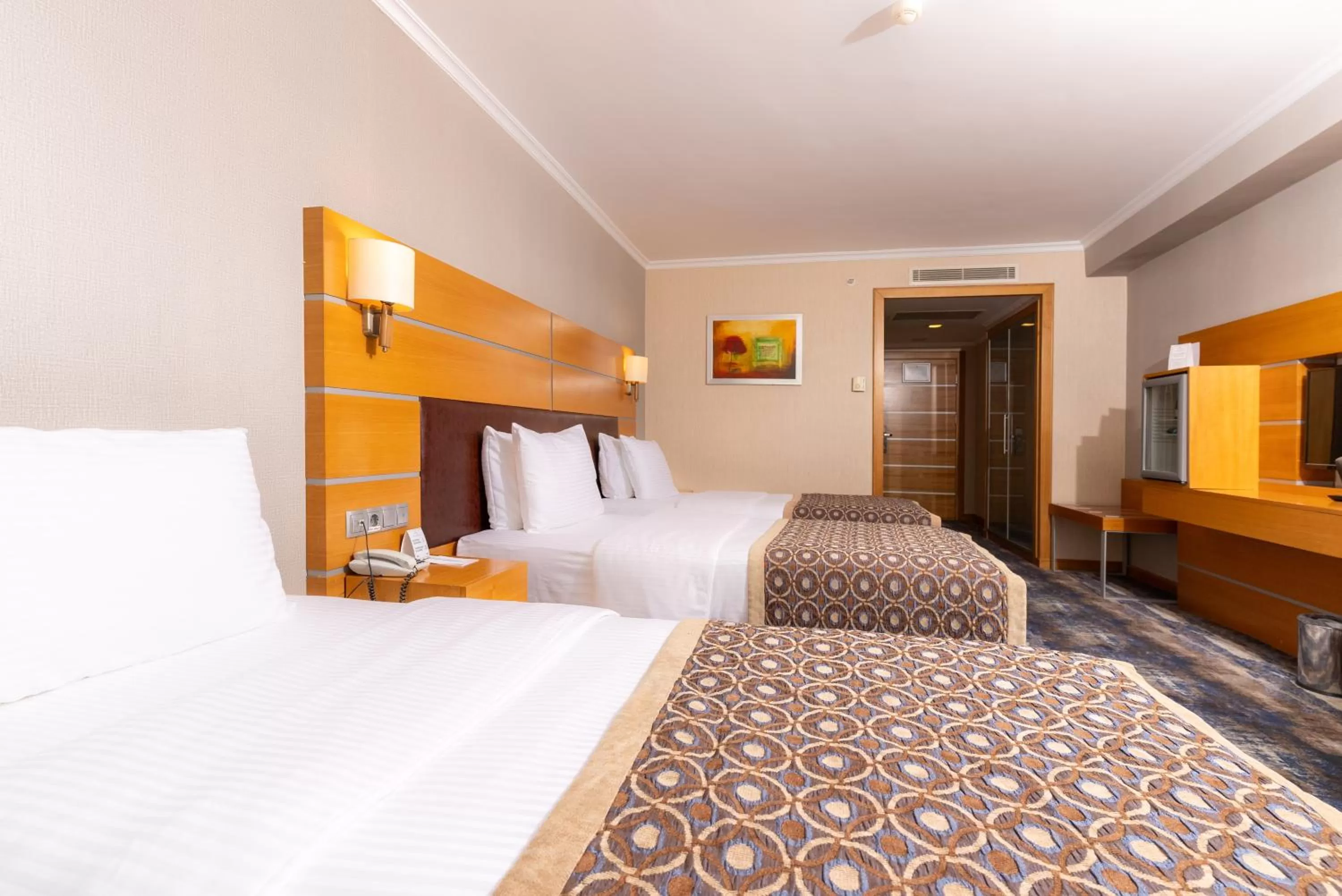 Bed in Ankara Plaza Hotel