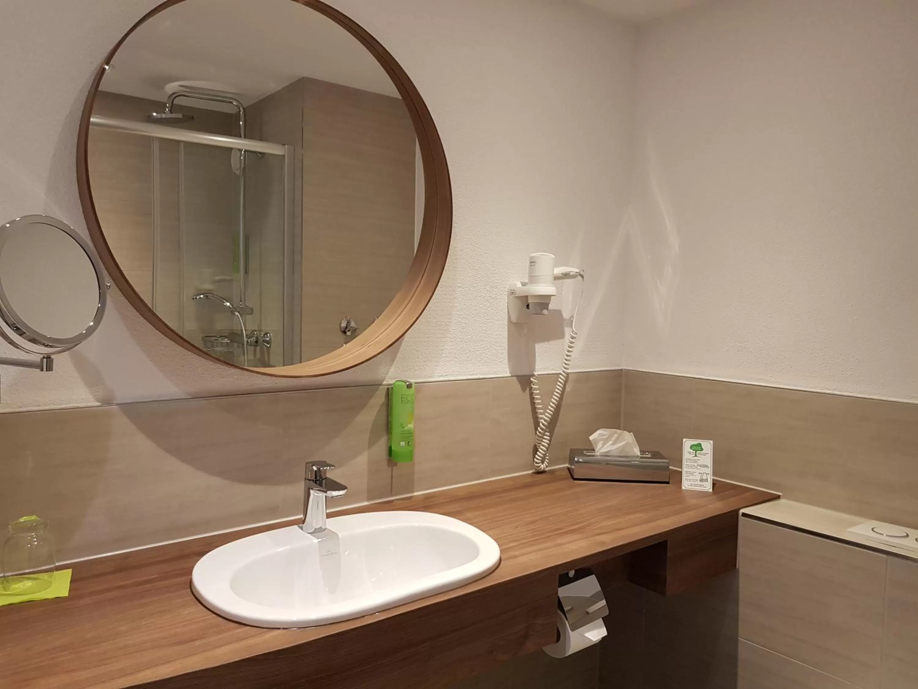 Bathroom in Hotel Graf Eberhard