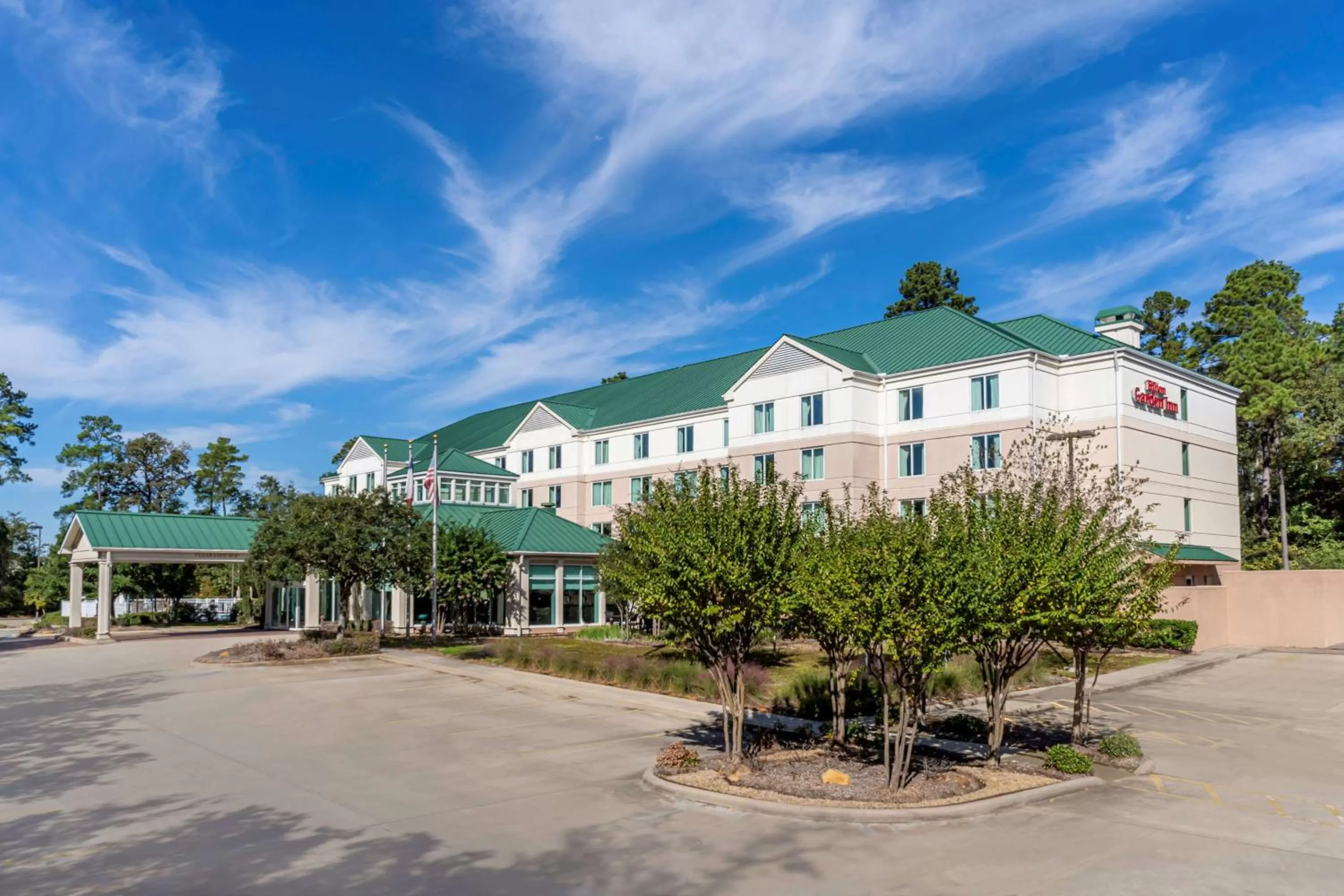Property building in Hilton Garden Inn Houston/The Woodlands