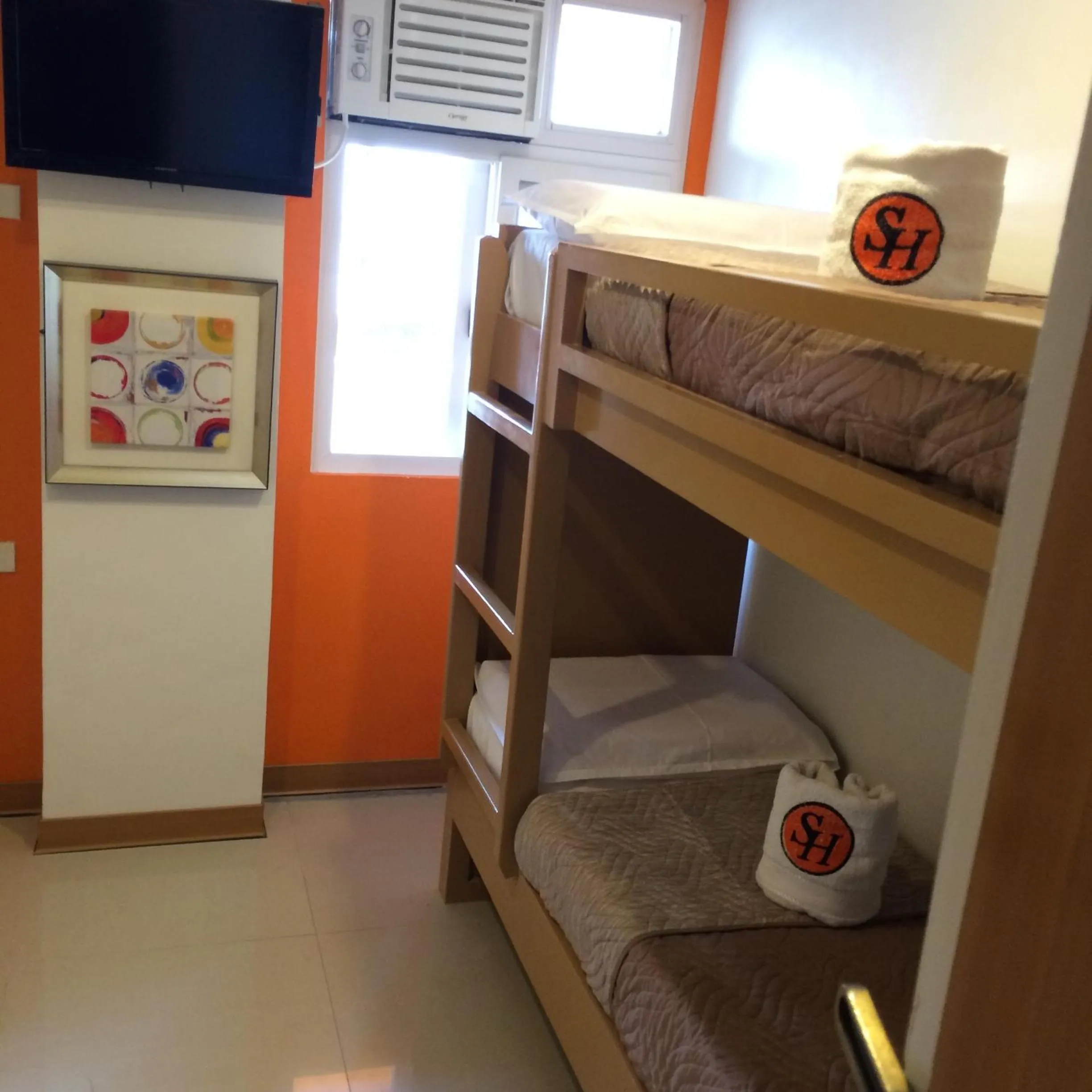 bunk bed, Bed in Stone House Hotel Pasay