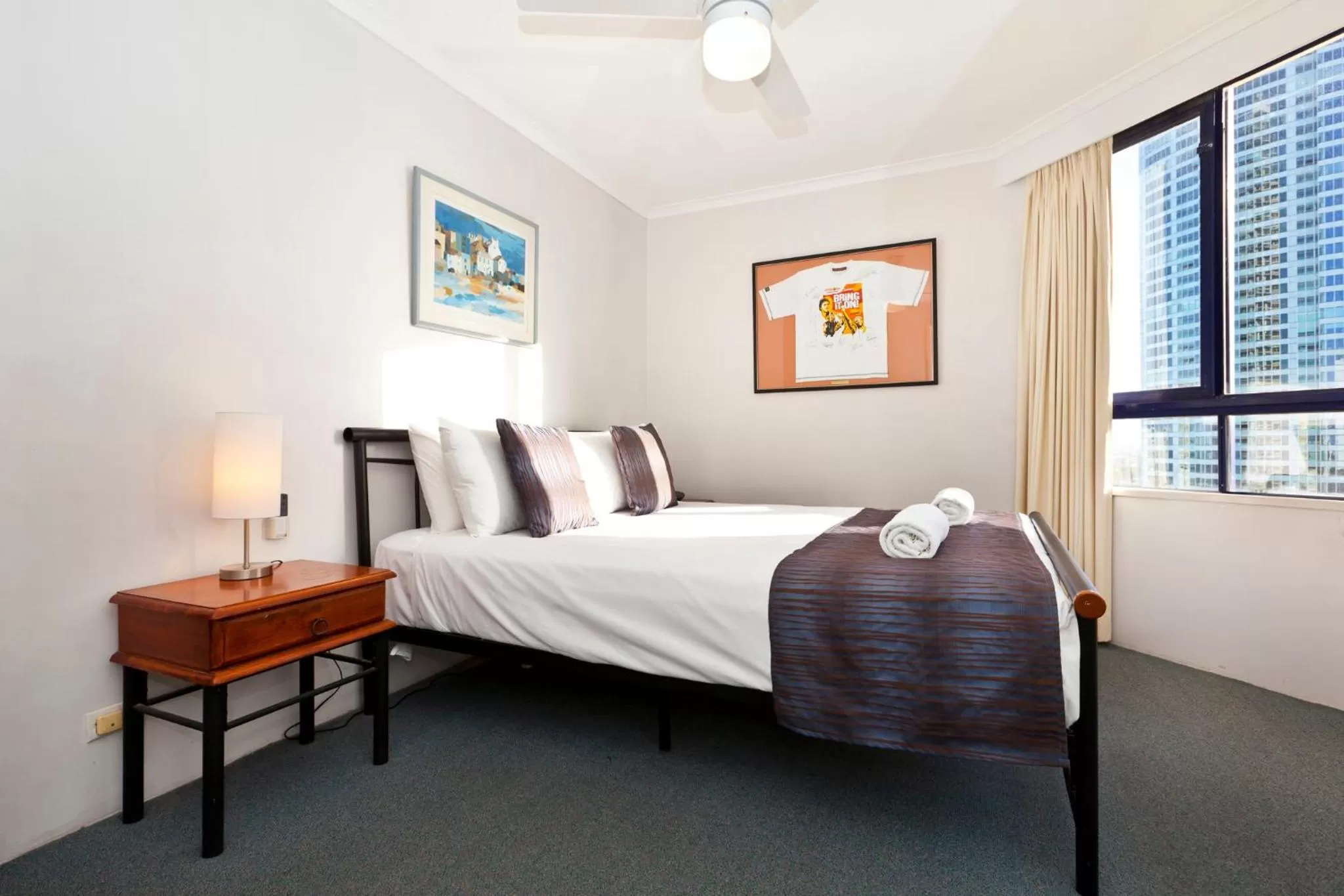 Bed in Surf Regency