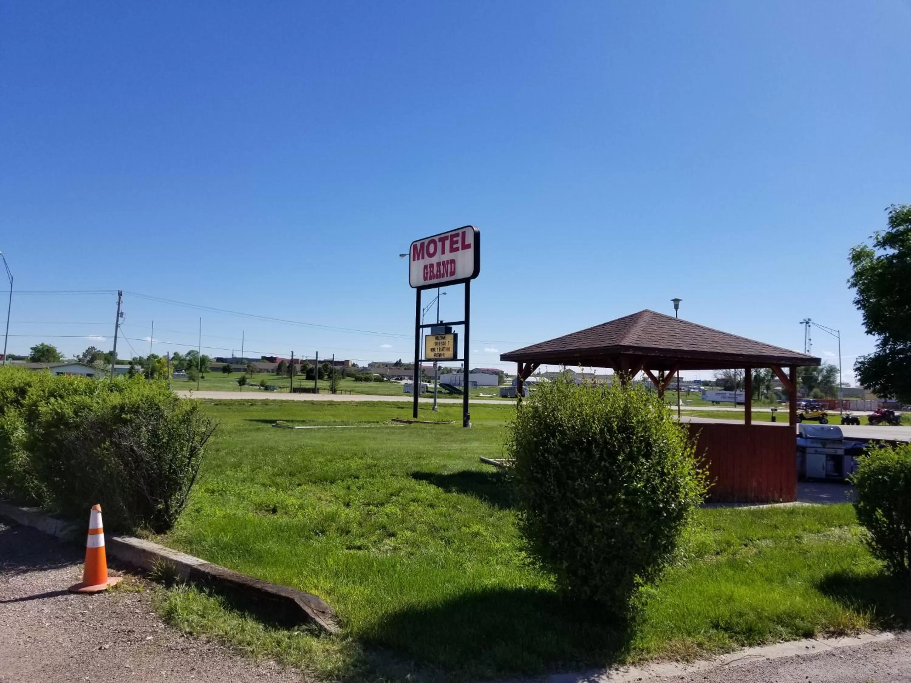 View (from property/room) in Motel Grand