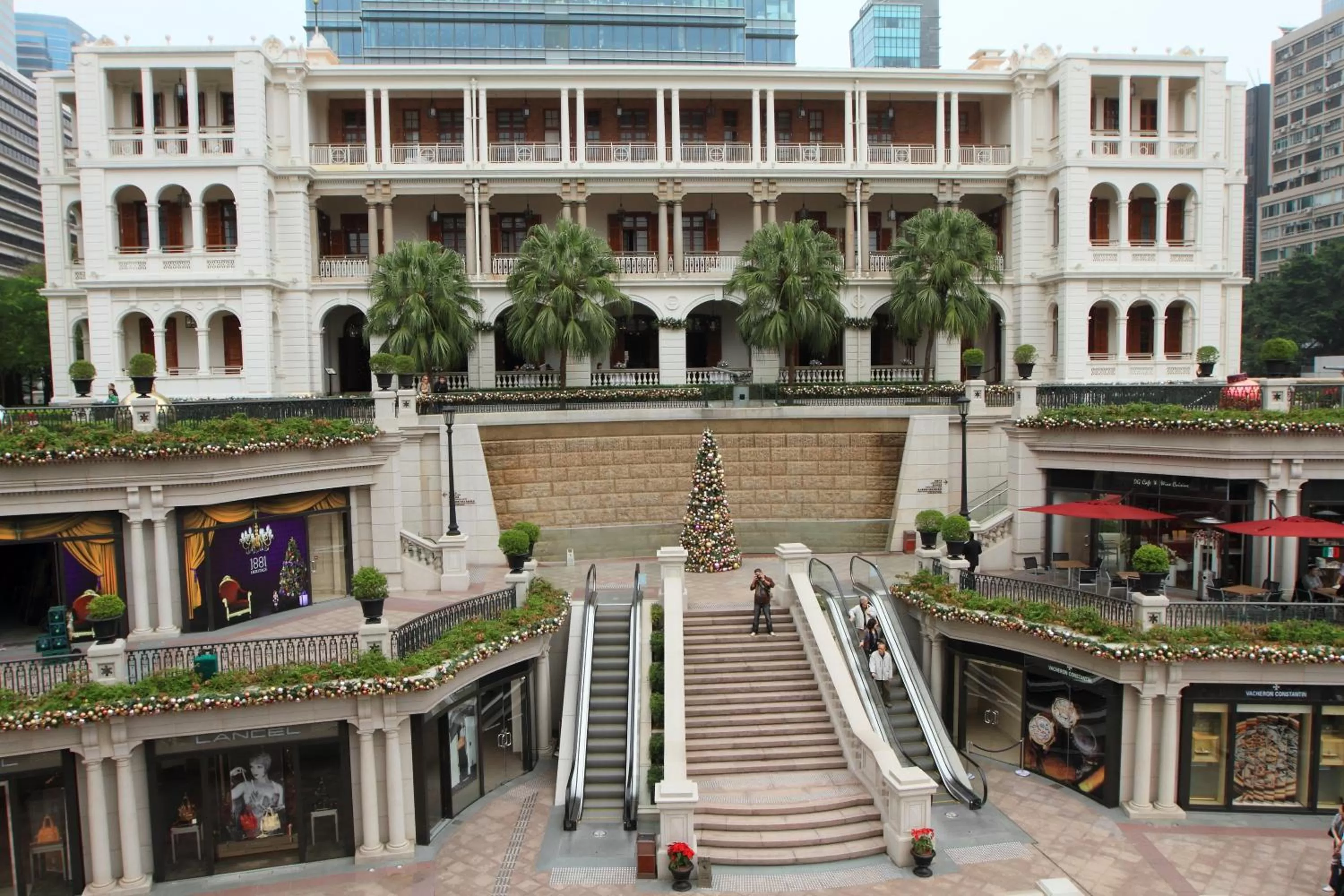 Facade/entrance in The Imperial Hotel