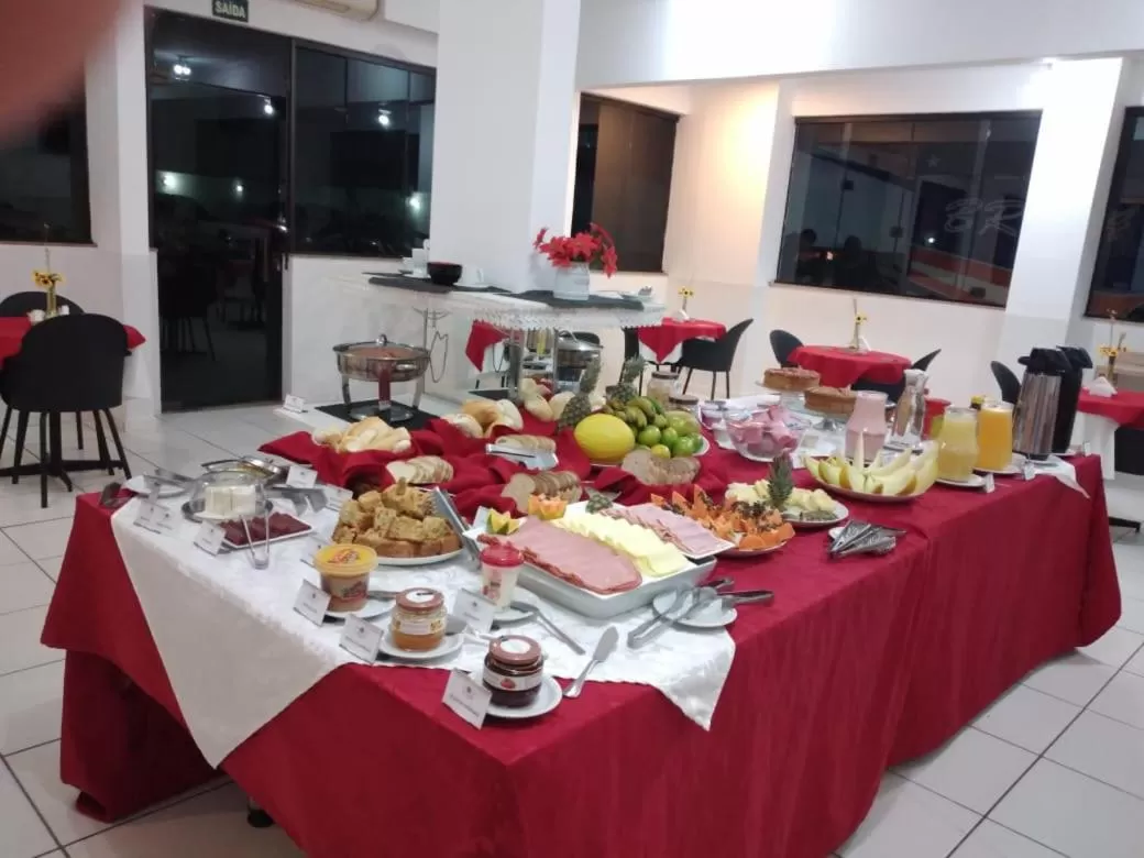 Breakfast in Domum Hotel