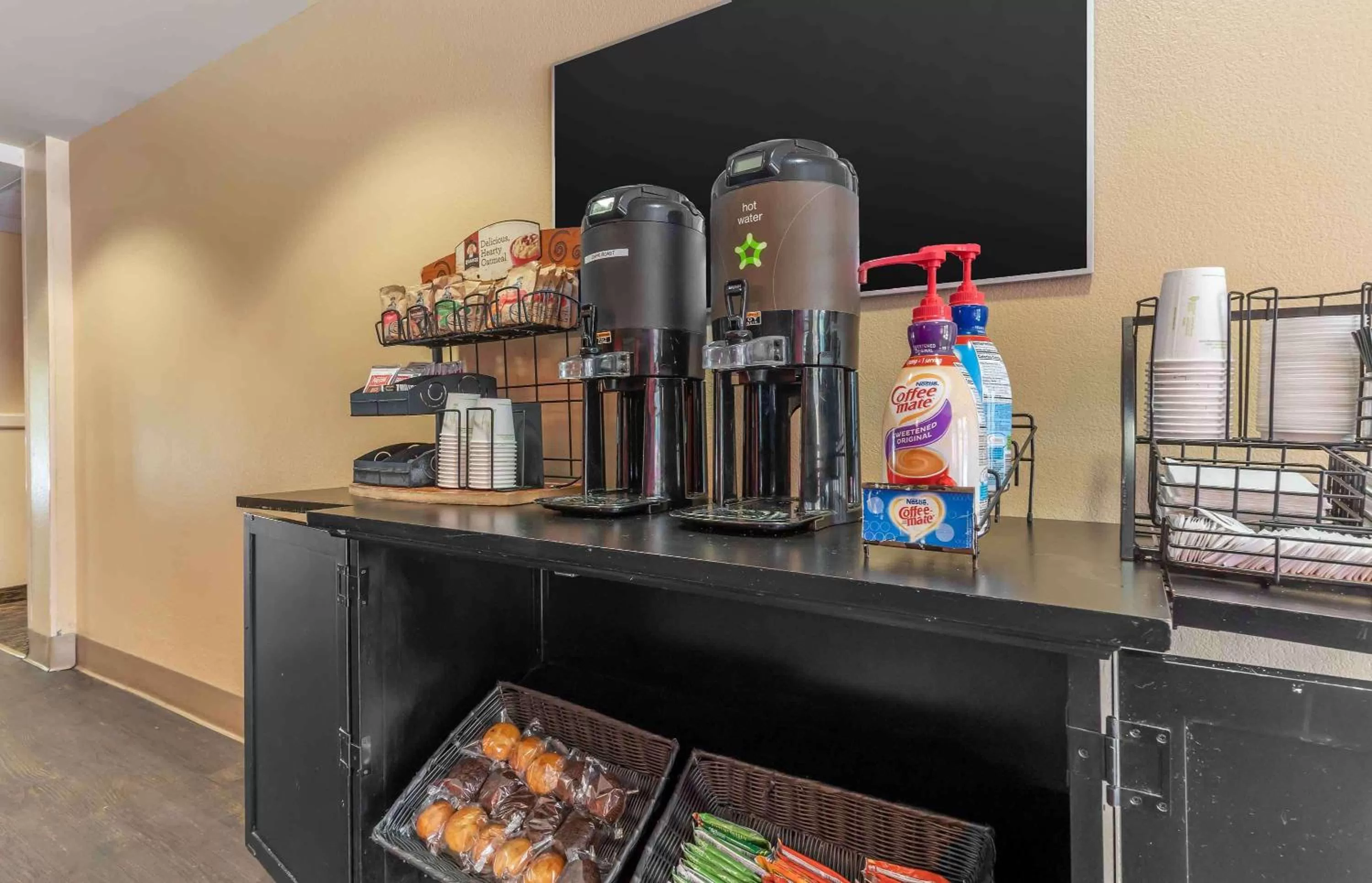 Breakfast in Extended Stay America Suites - San Jose - Edenvale - North