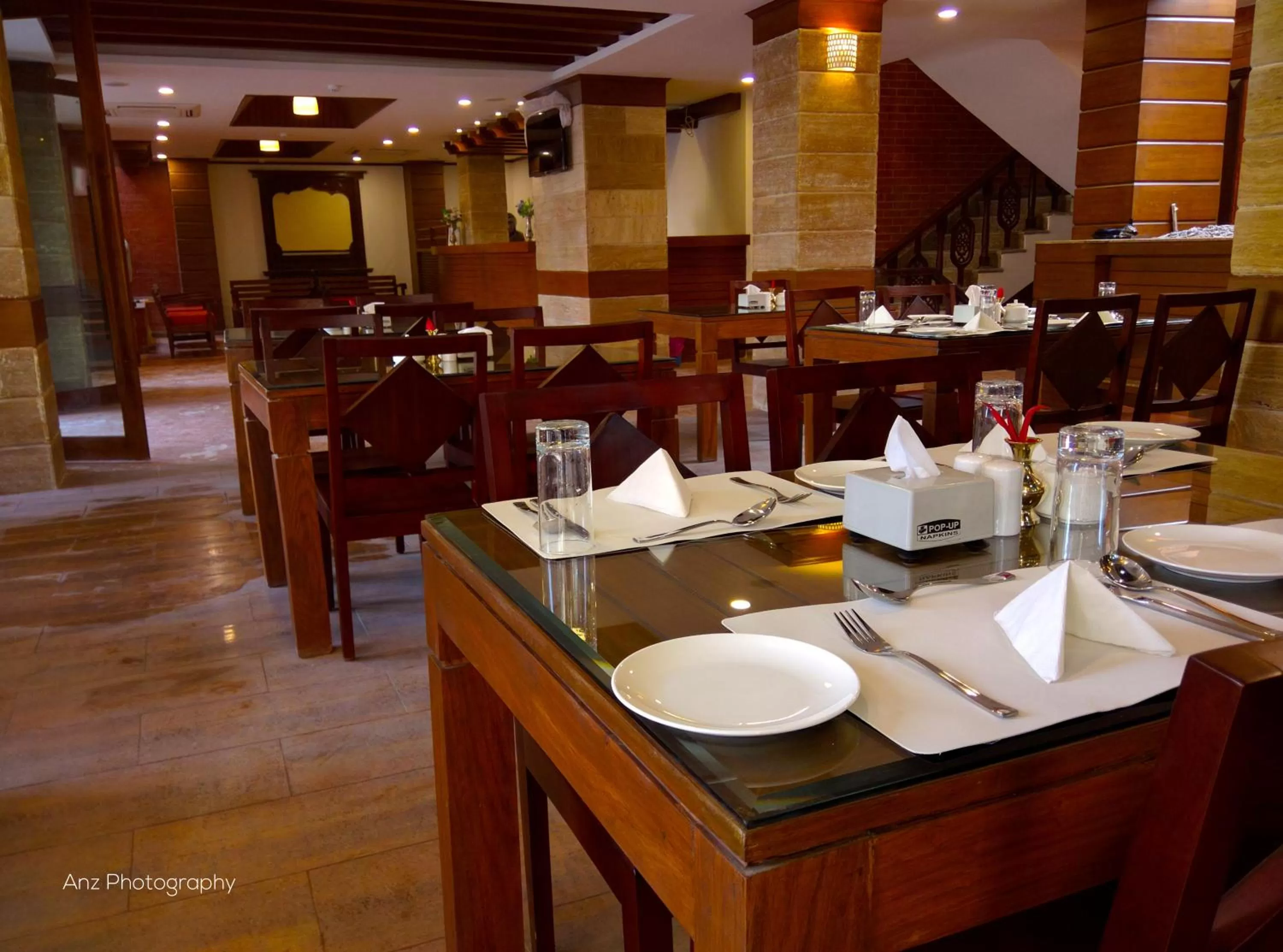 Restaurant/places to eat in Apsara Boutique Hotel