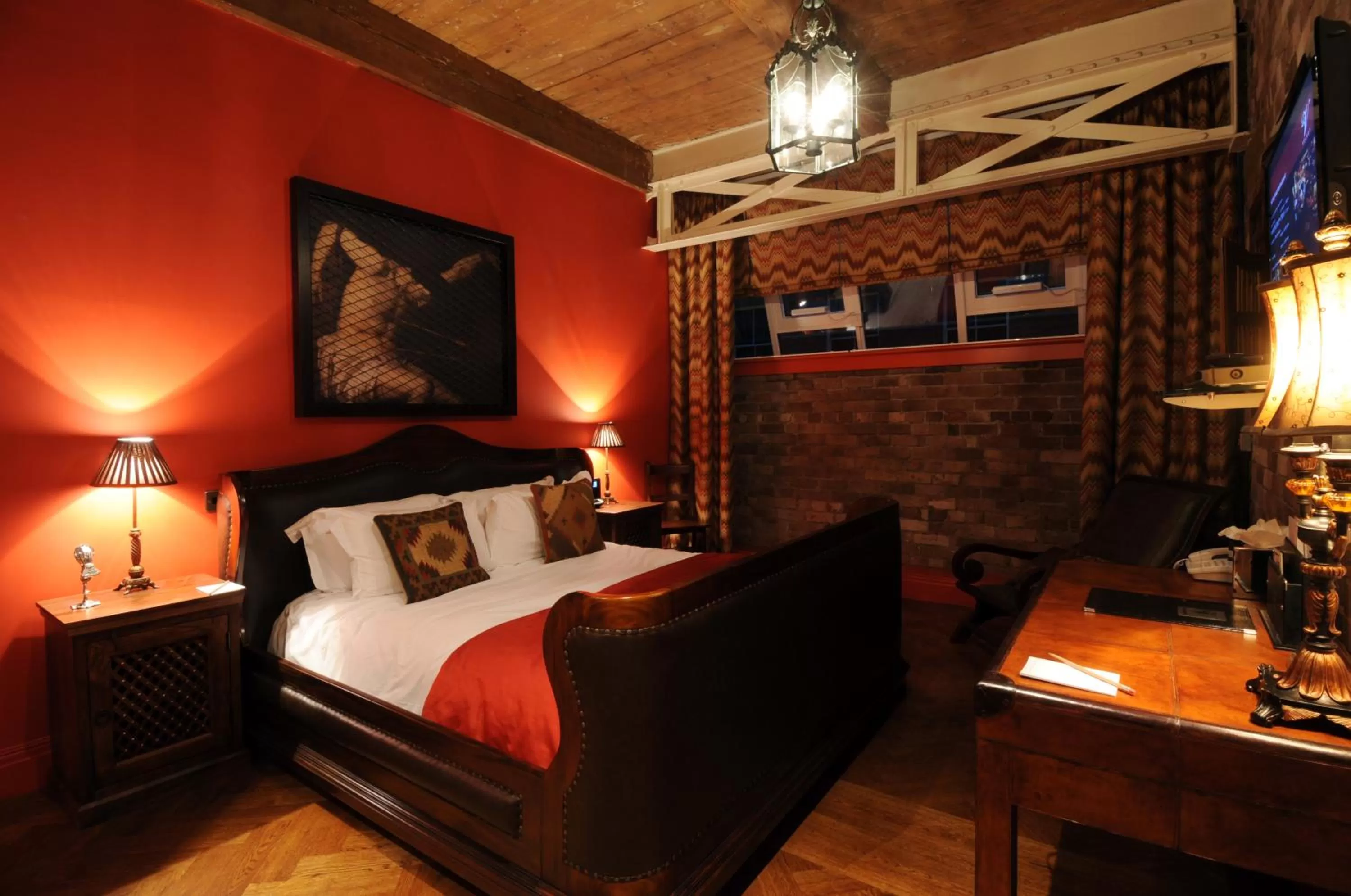 Bed in Velvet Hotel Manchester, WorldHotels Crafted