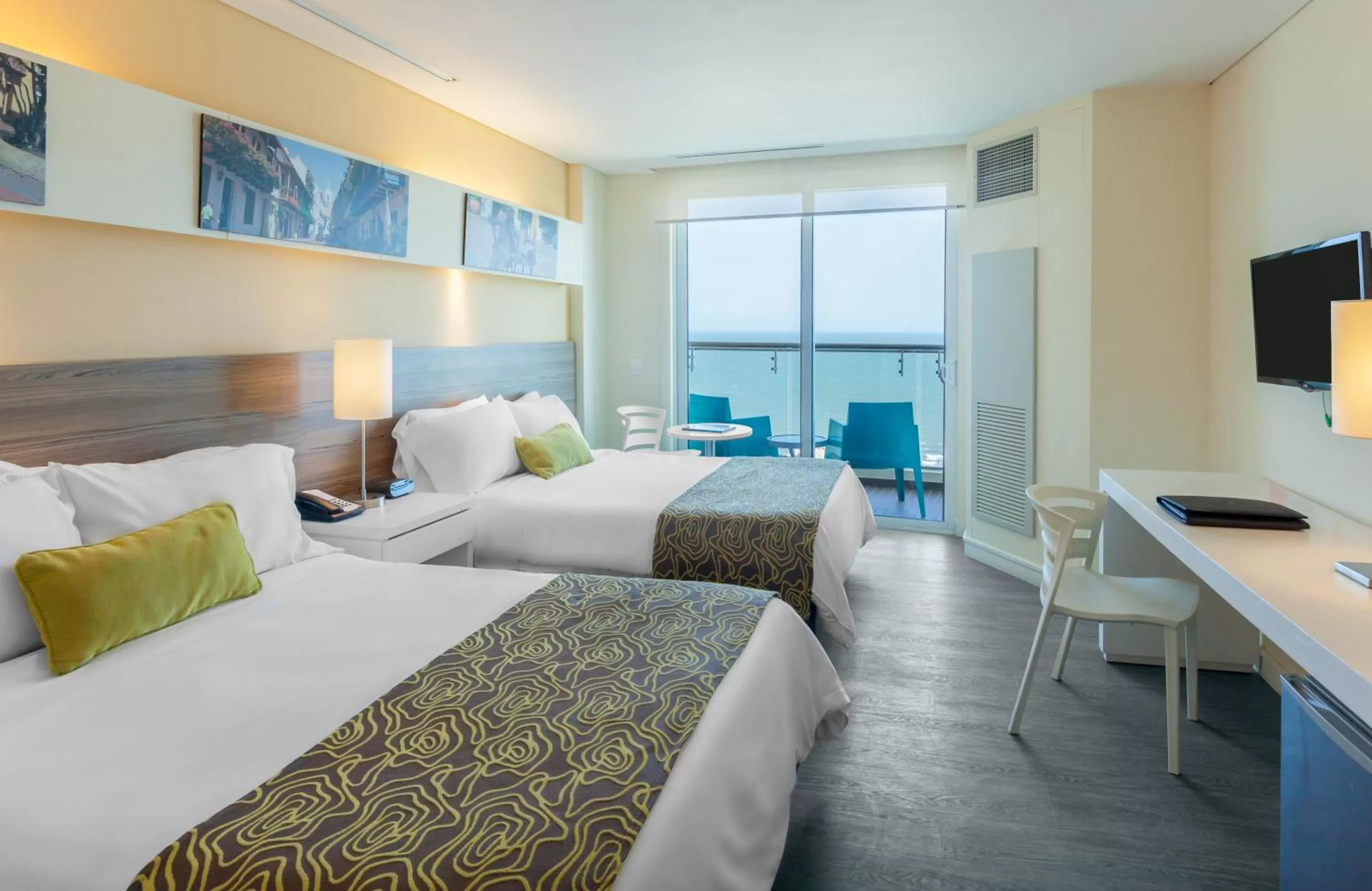 Bedroom, Bed in GHL Corales de Indias