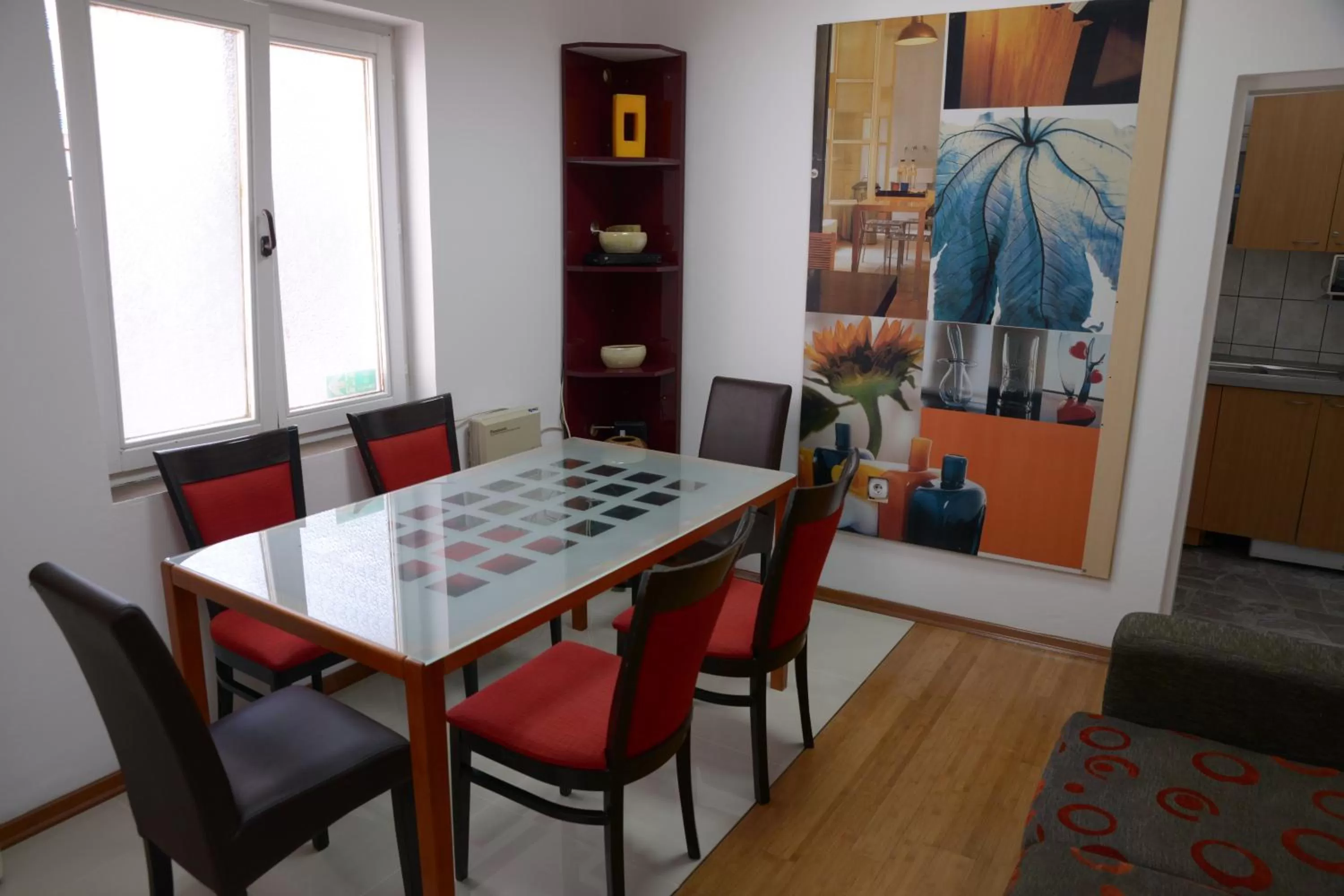 Guest House GOLDEN COIN