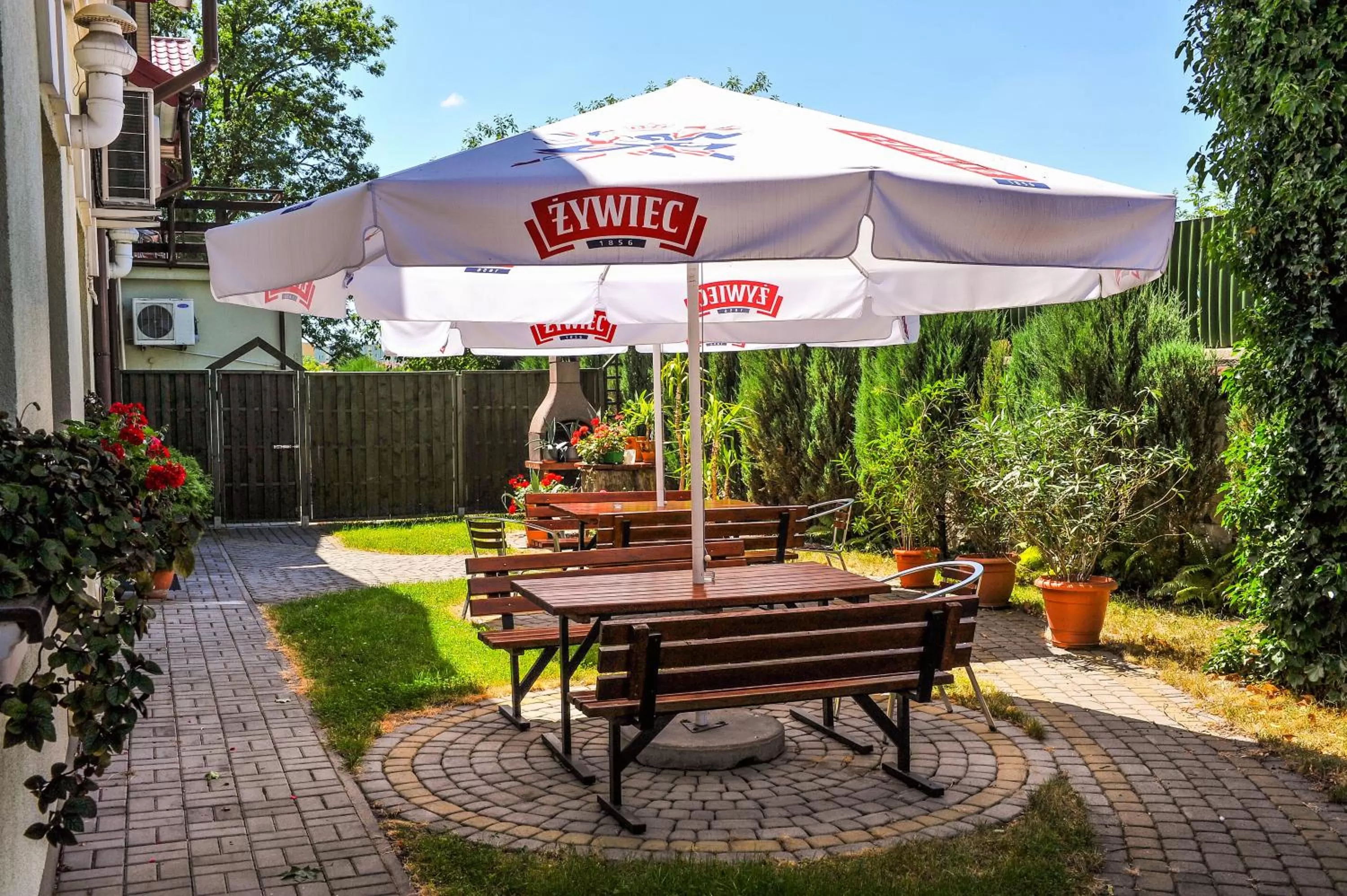 Garden in Hotel Duet