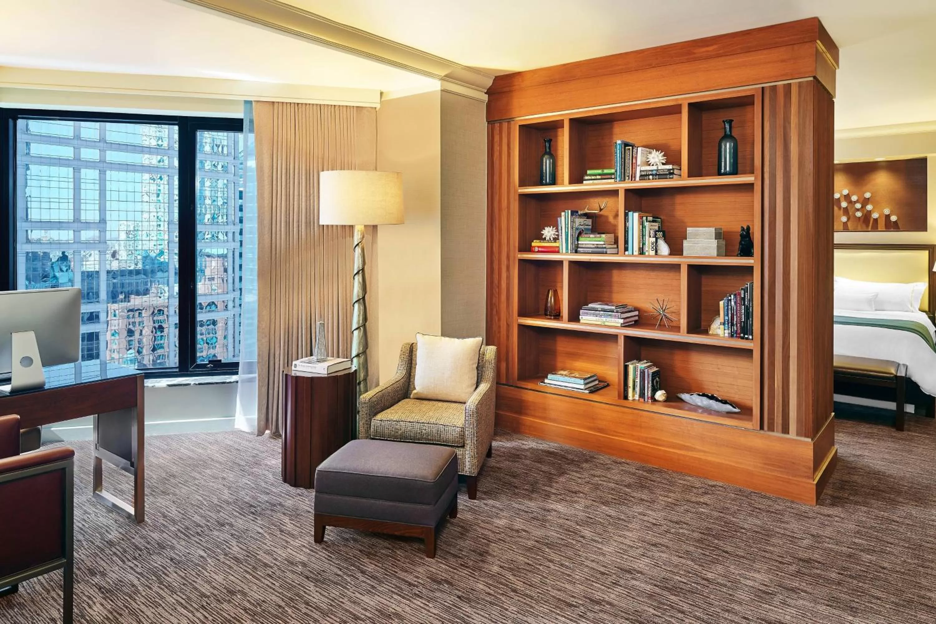 Bedroom in The Westin Chicago River North