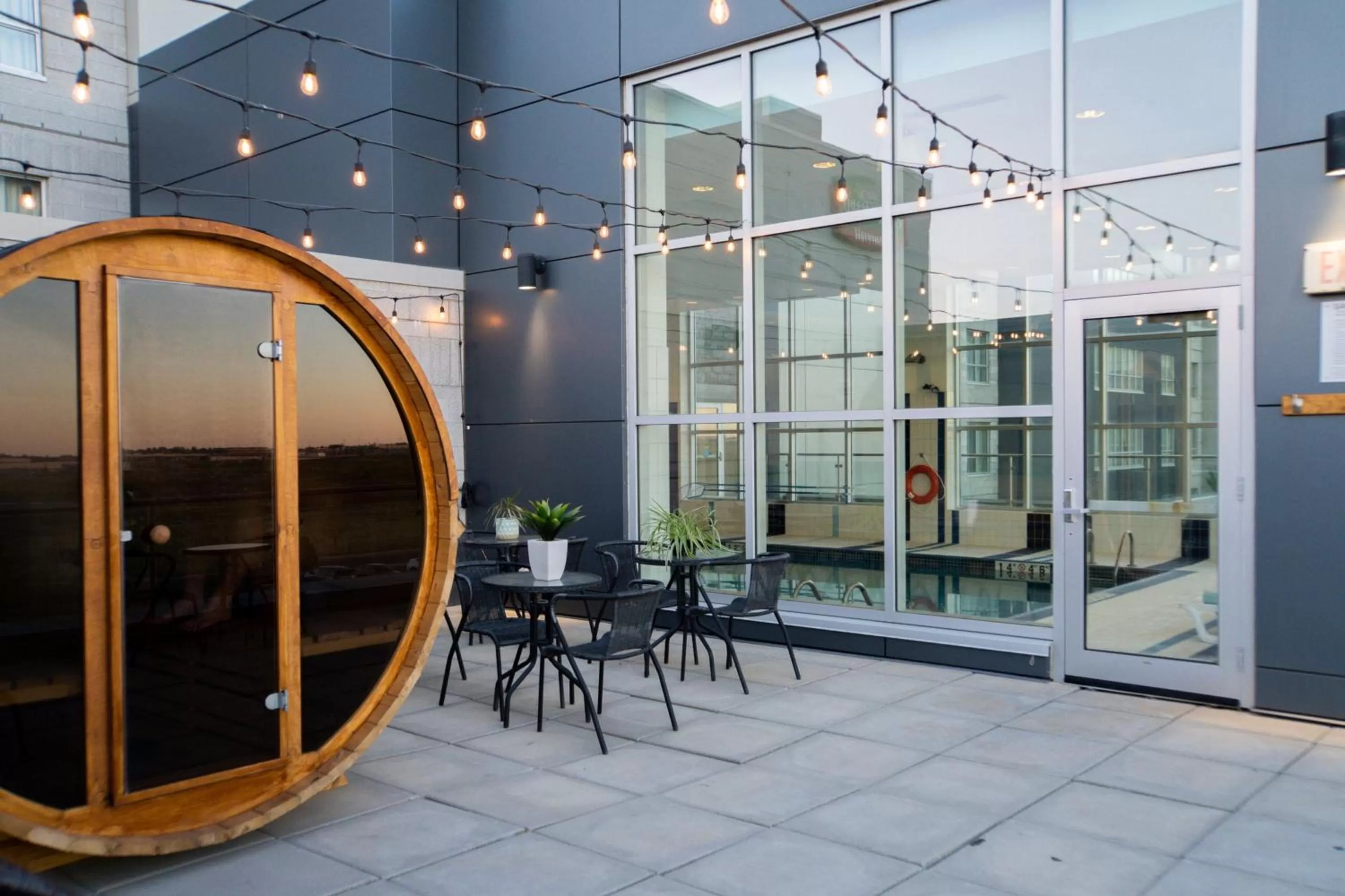 Lounge or bar in Residence Inn by Marriott Calgary Airport