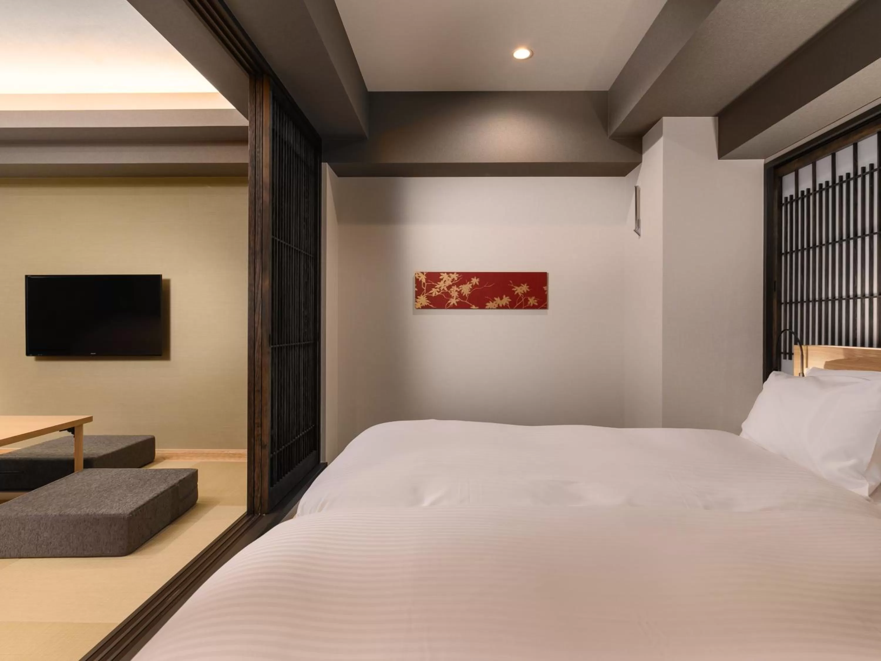 Bed in MIMARU Kyoto Nishinotoin Takatsuji