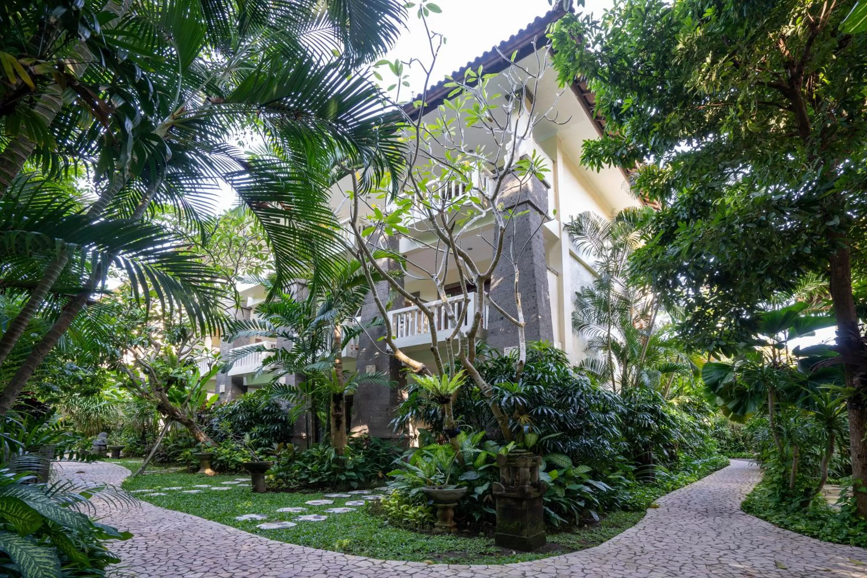 Garden in Hotel Kumala Pantai