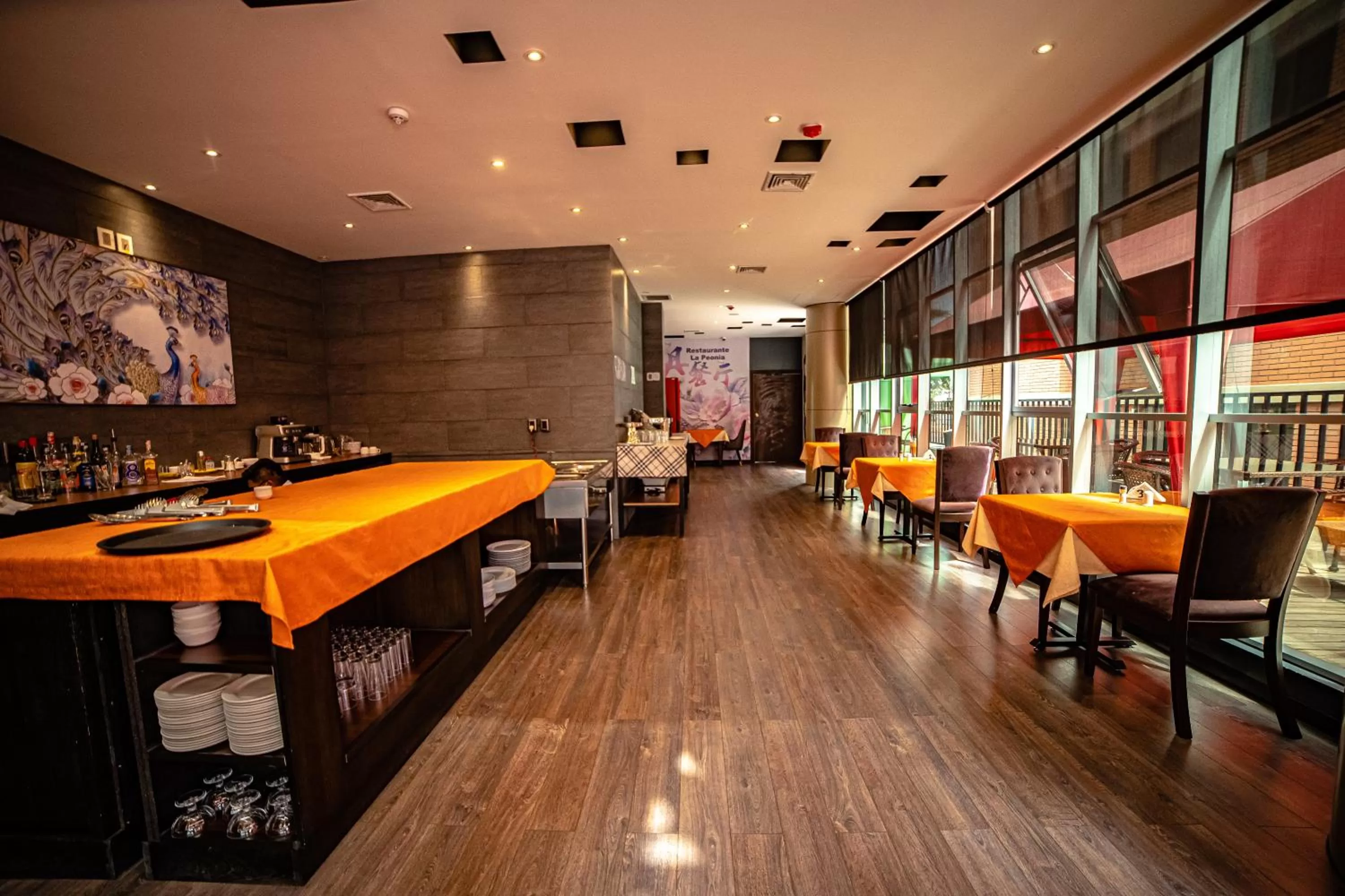 Restaurant/places to eat in Hotel La Peonía