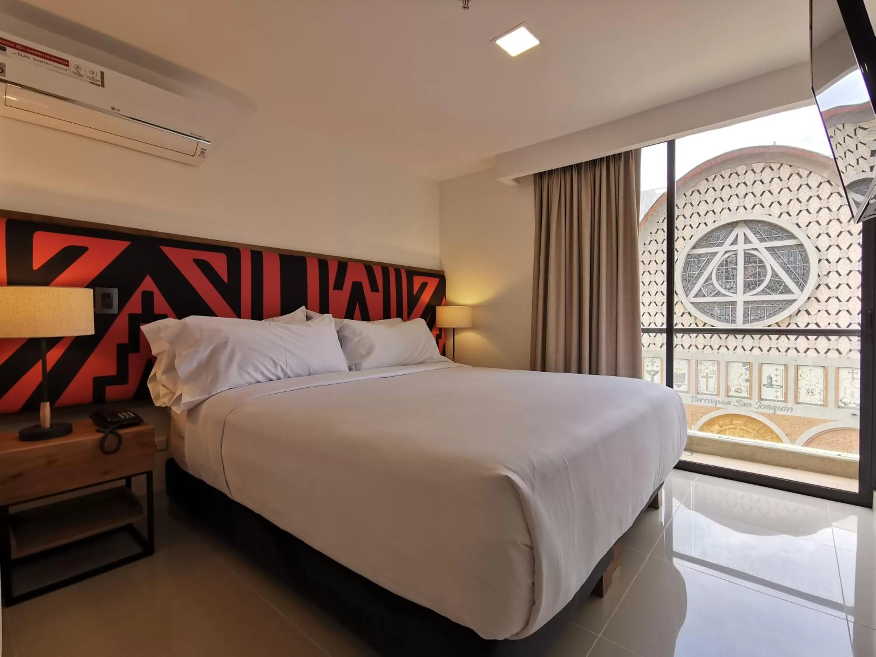 Photo of the whole room, Bed in Origen Local Suites