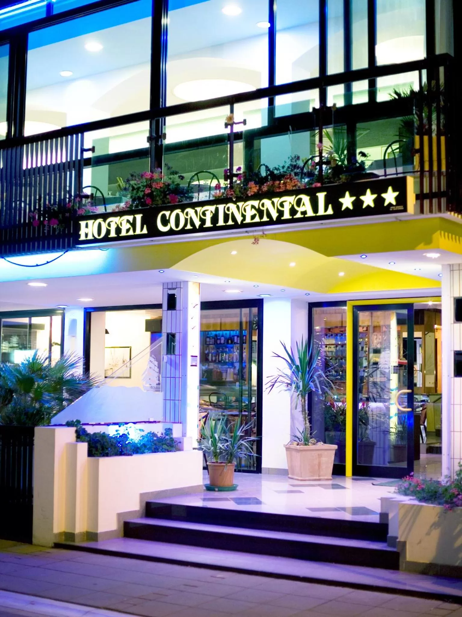 Facade/entrance in Hotel Continental
