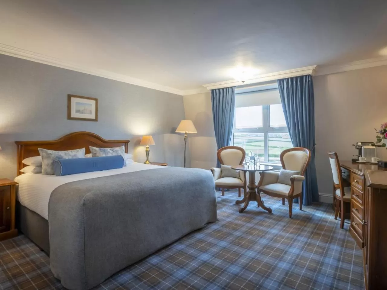 Bed in Dingle Skellig Hotel