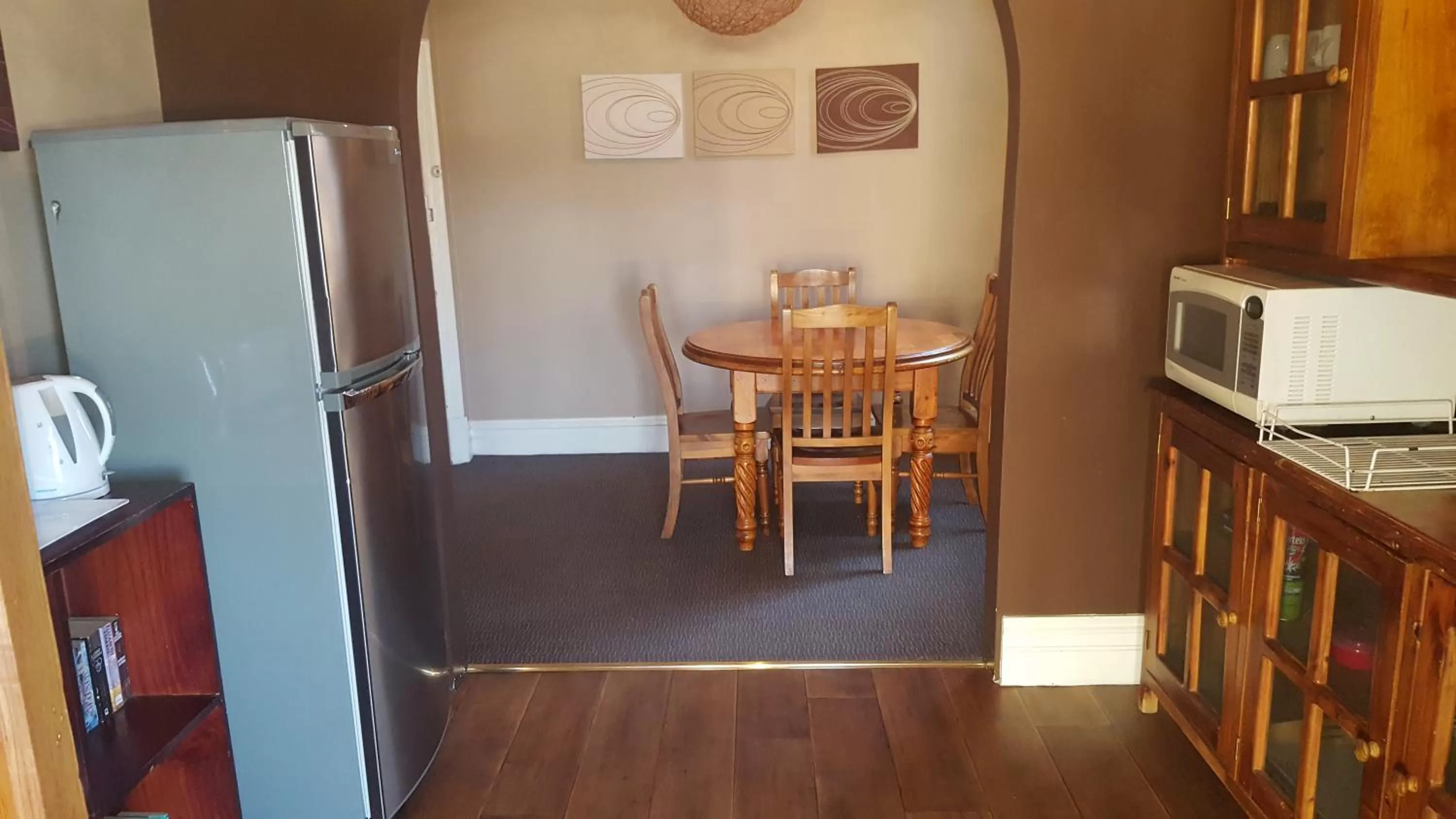 Breakfast in Balcony On Sixth Lodge