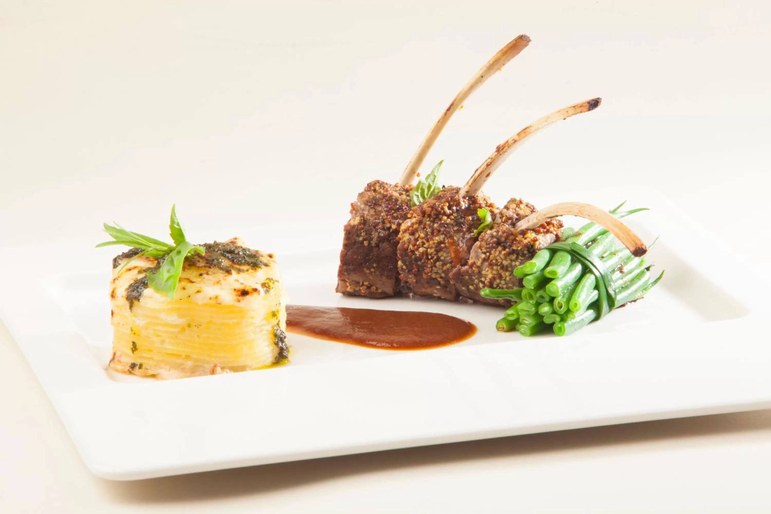 Restaurant/places to eat in Donatela Resort and Sanctuary