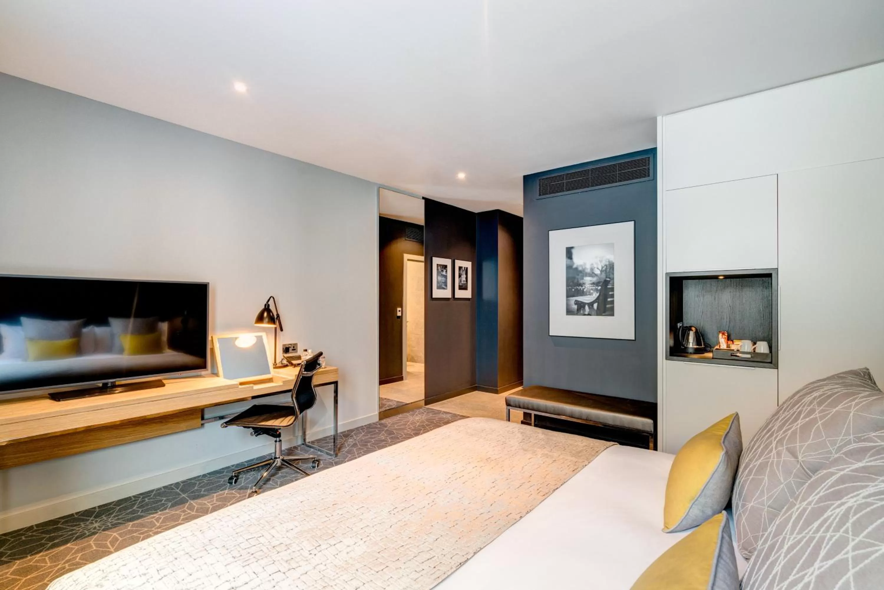 Bedroom, Bed in Apex City of Bath Hotel