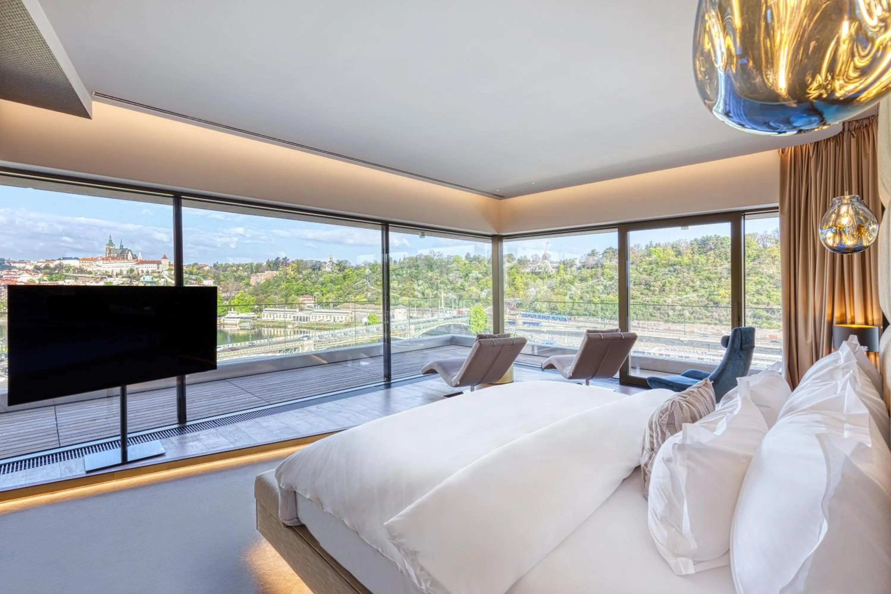 Royal Suite in The President