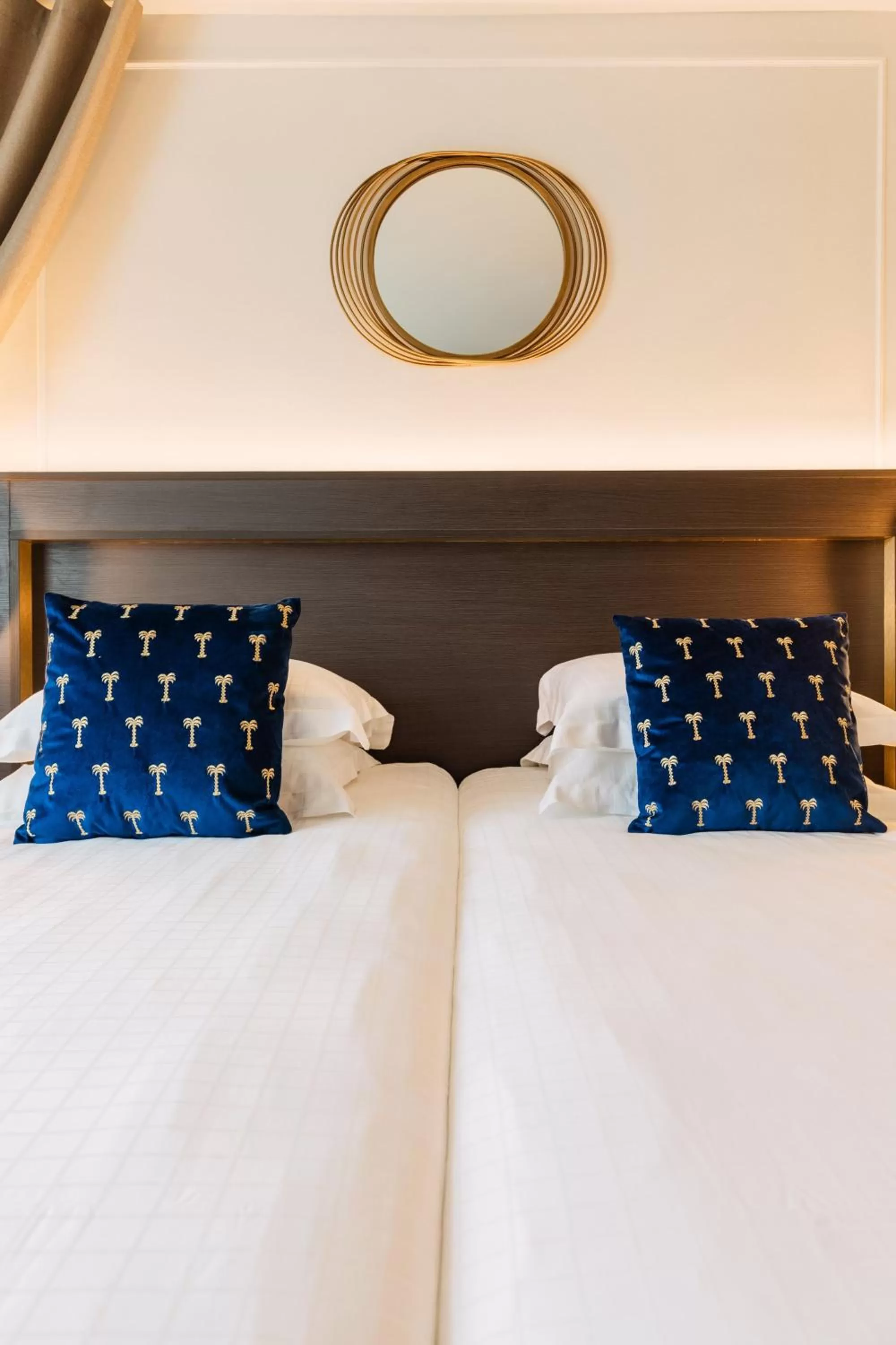 Bed in C-Hotels Continental